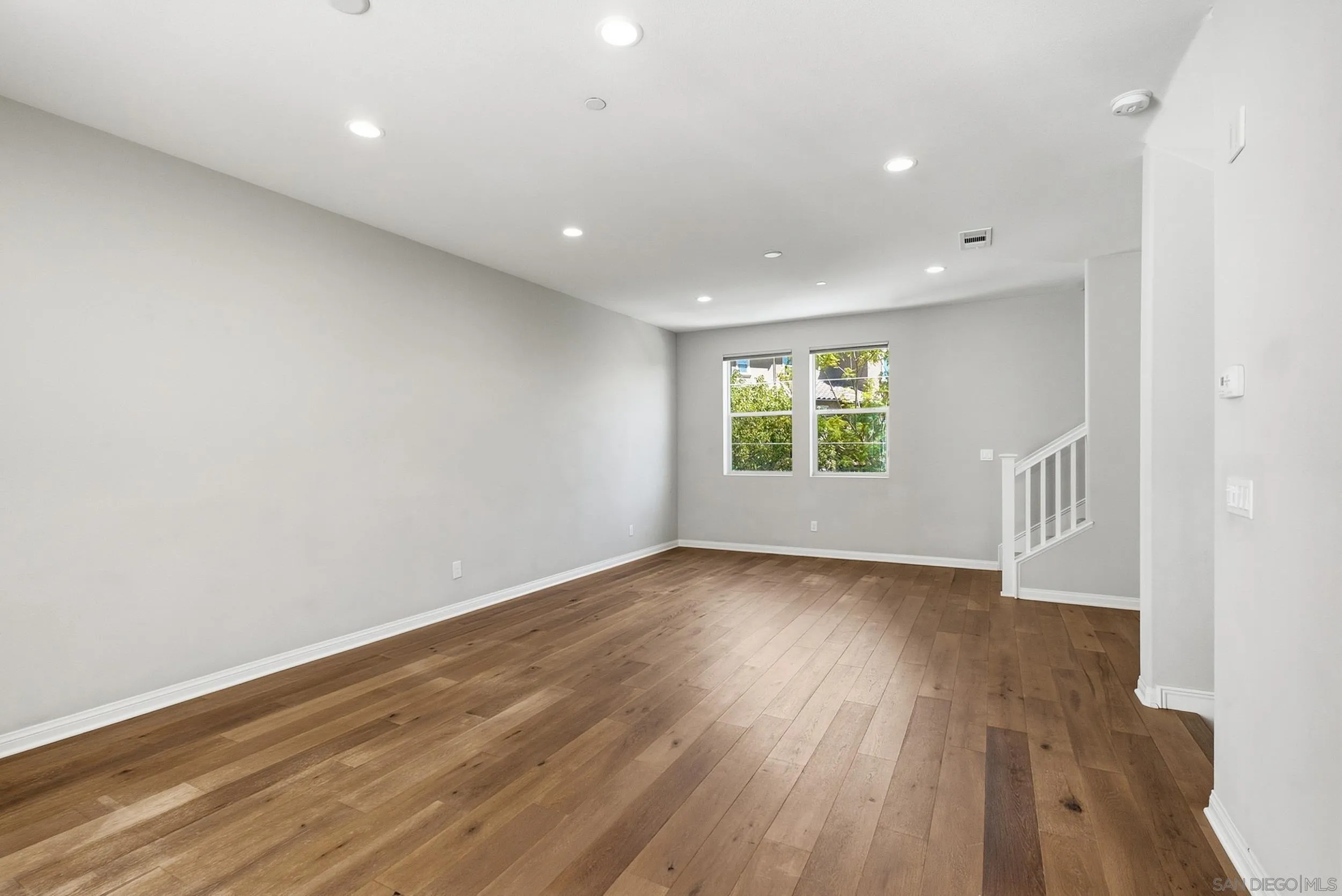 https://cdn.realtyfeed.com/cdn/127/260022667/e2232868c48822979afc6831d1a75534.webp