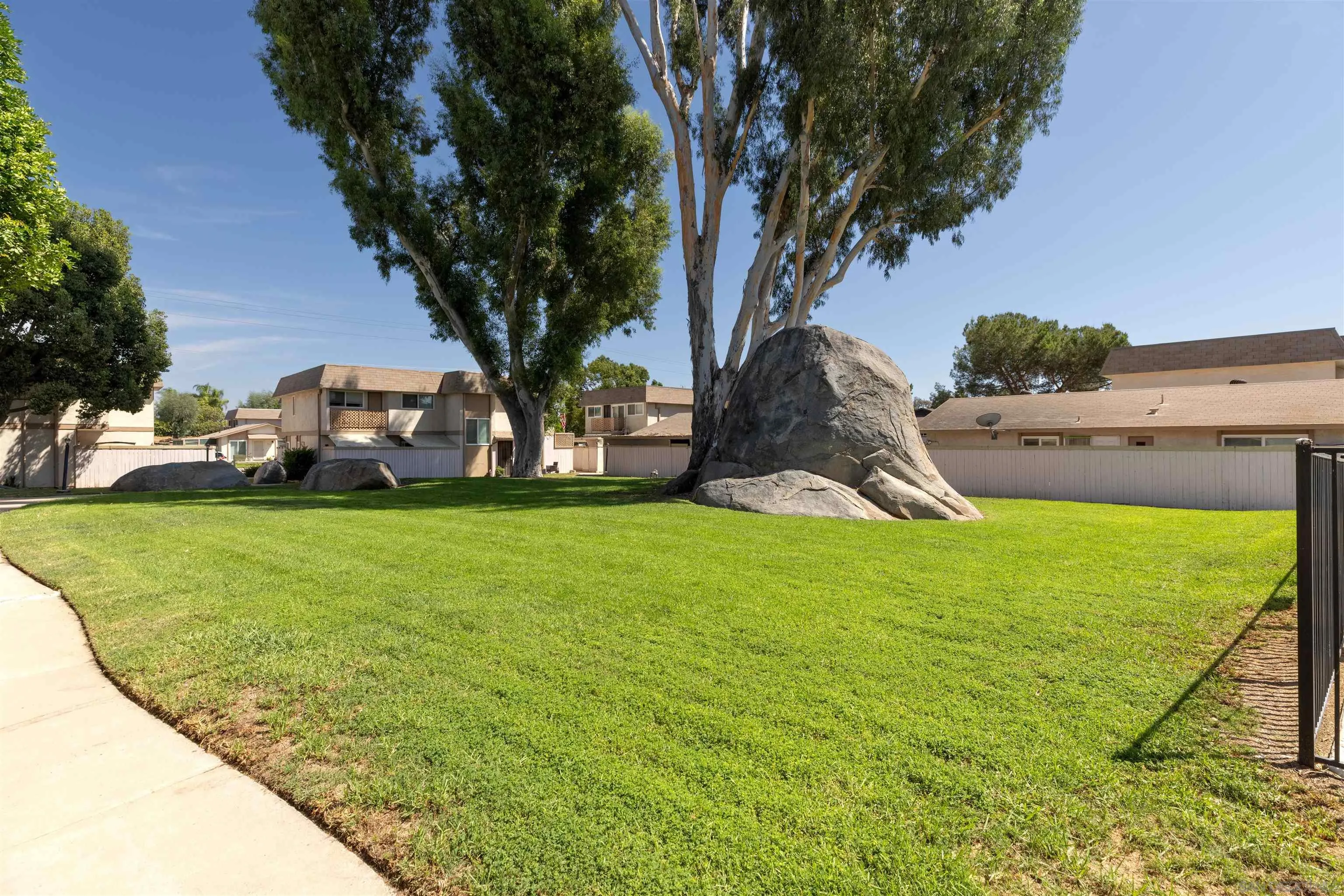 https://cdn.realtyfeed.com/cdn/127/260022676/e1f07756ccb886a6d7d067c3e3324bc5.webp