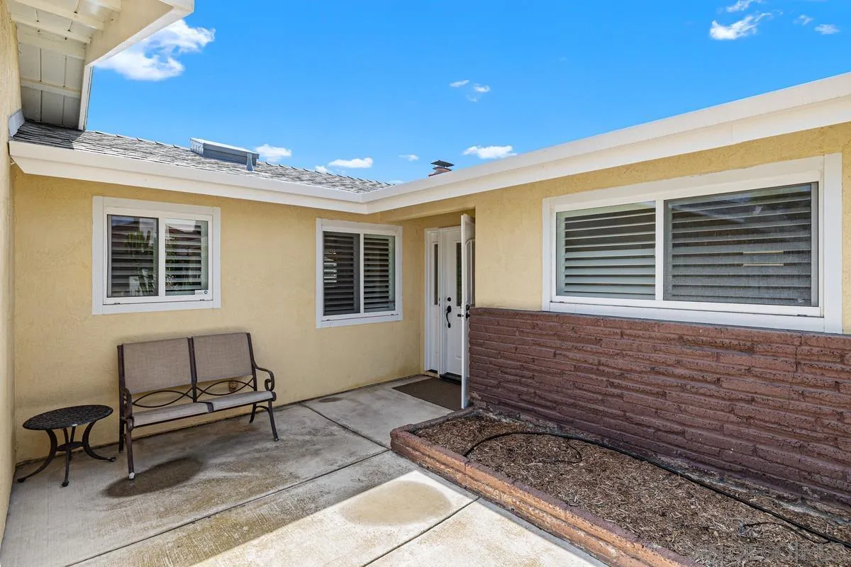 https://cdn.realtyfeed.com/cdn/127/260022682/073a478b93d0eb11a1469f4b60f4fa13.webp