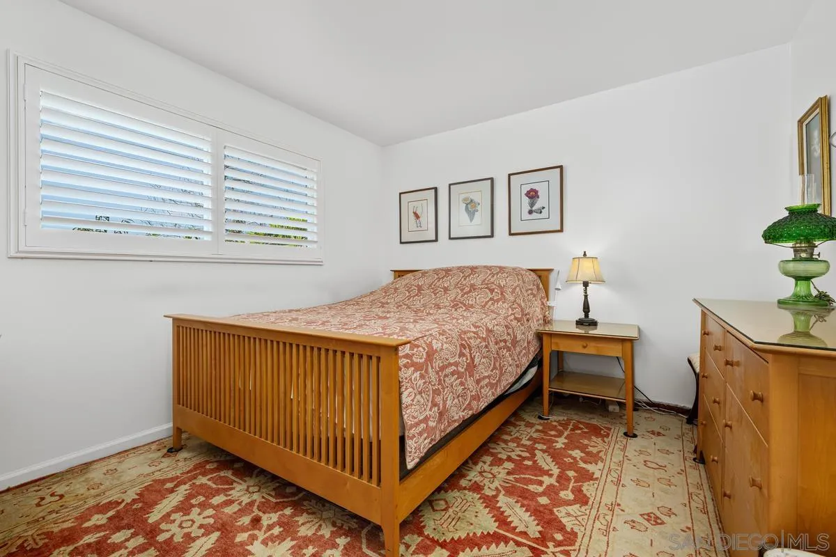 https://cdn.realtyfeed.com/cdn/127/260022682/130f97d890f943ccc7b0cb052e672657.webp