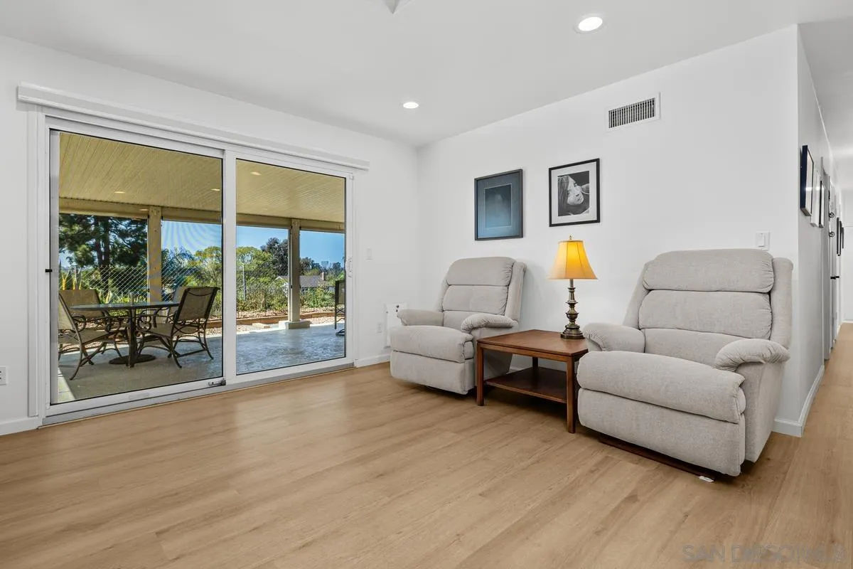 https://cdn.realtyfeed.com/cdn/127/260022682/2711a58aa0f741aac2904def7bc64136.webp