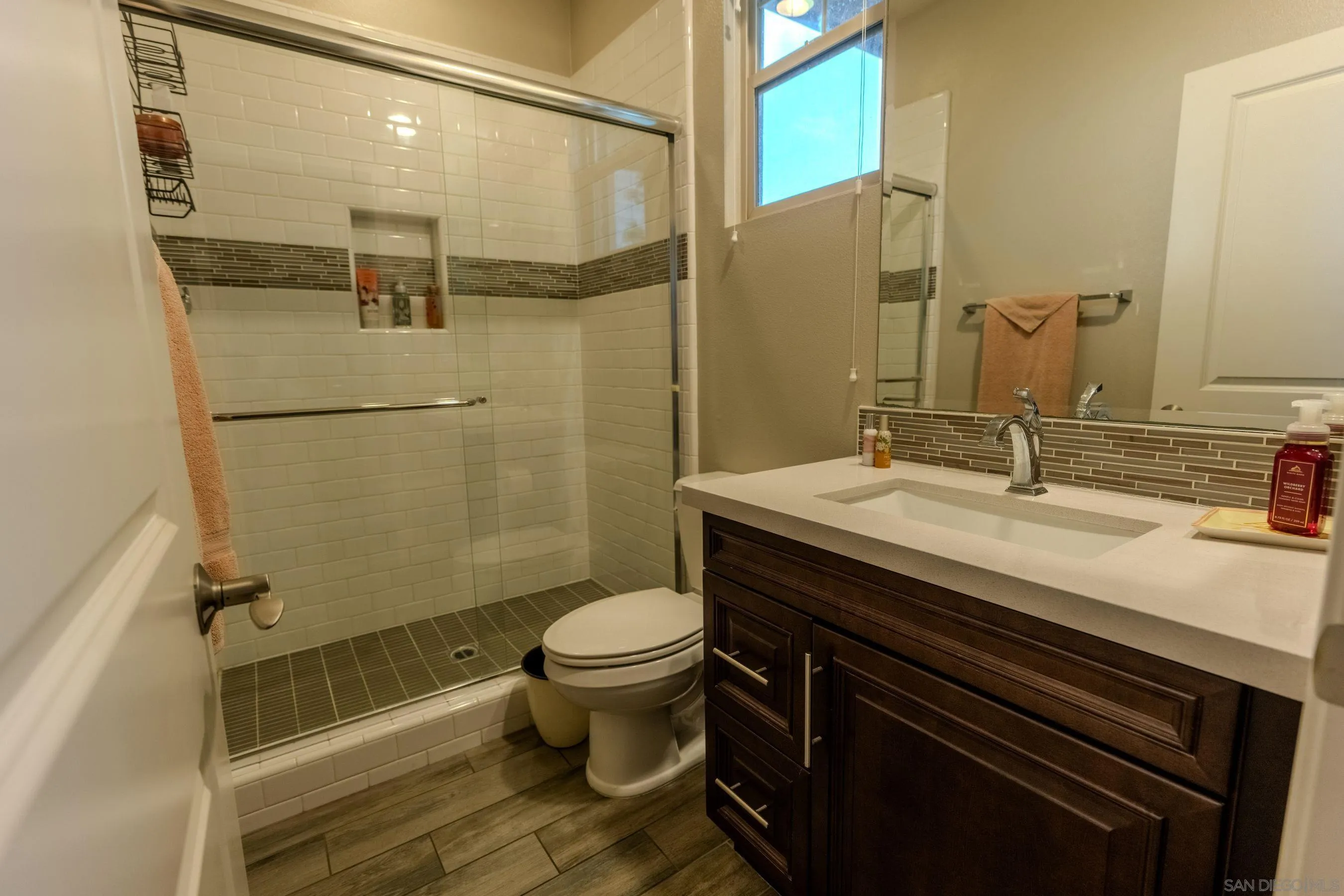 https://cdn.realtyfeed.com/cdn/127/260022687/17ac534b617bc22895820dea4ff9ef3e.webp