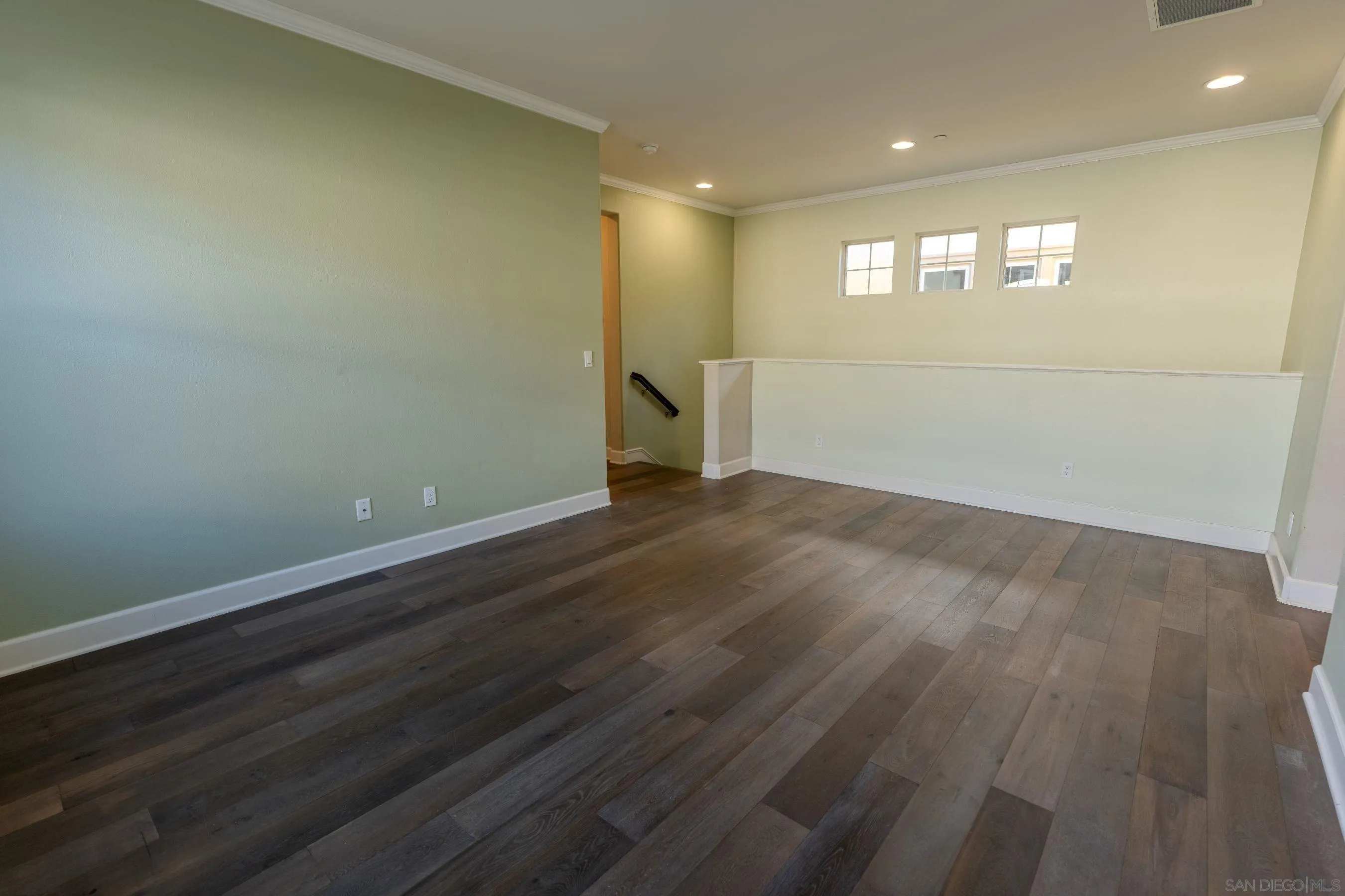 https://cdn.realtyfeed.com/cdn/127/260022687/4a60af6212d7f813573c04987f0bf9f0.webp