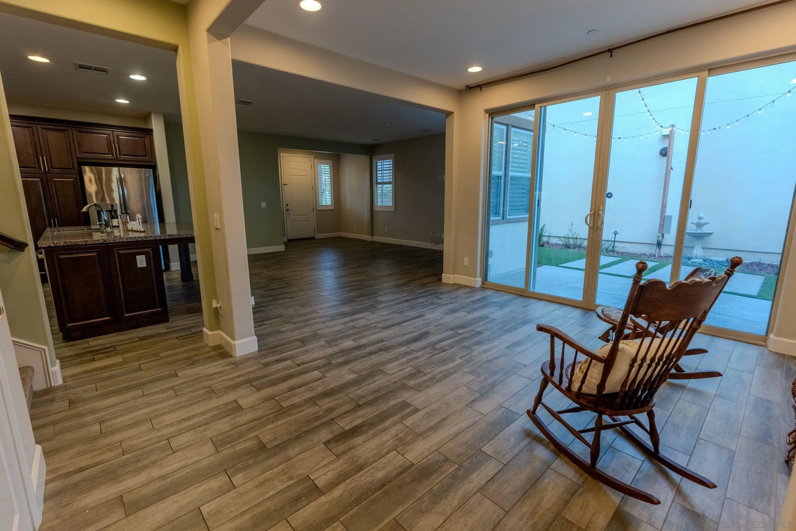 https://cdn.realtyfeed.com/cdn/127/260022687/7344e7f4d851442f1b64ae2b917f593c.webp
