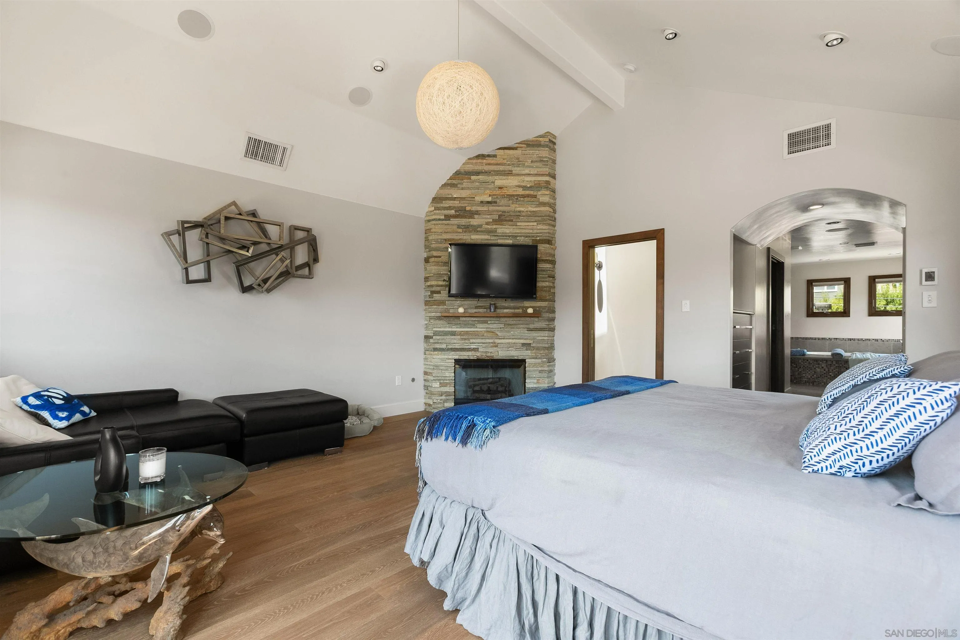 1834 Clove St, San Diego, CA 92106, photo 20