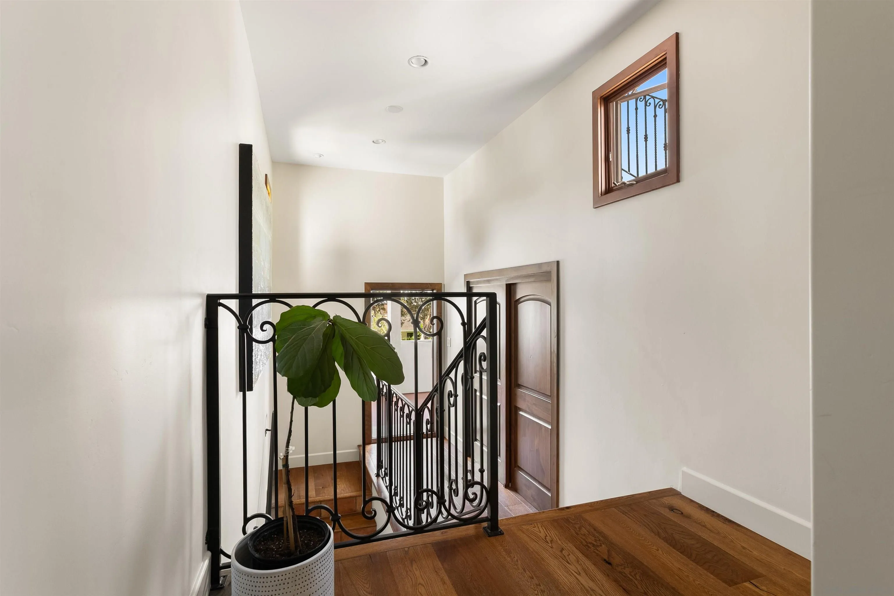 1834 Clove St, San Diego, CA 92106, photo 31