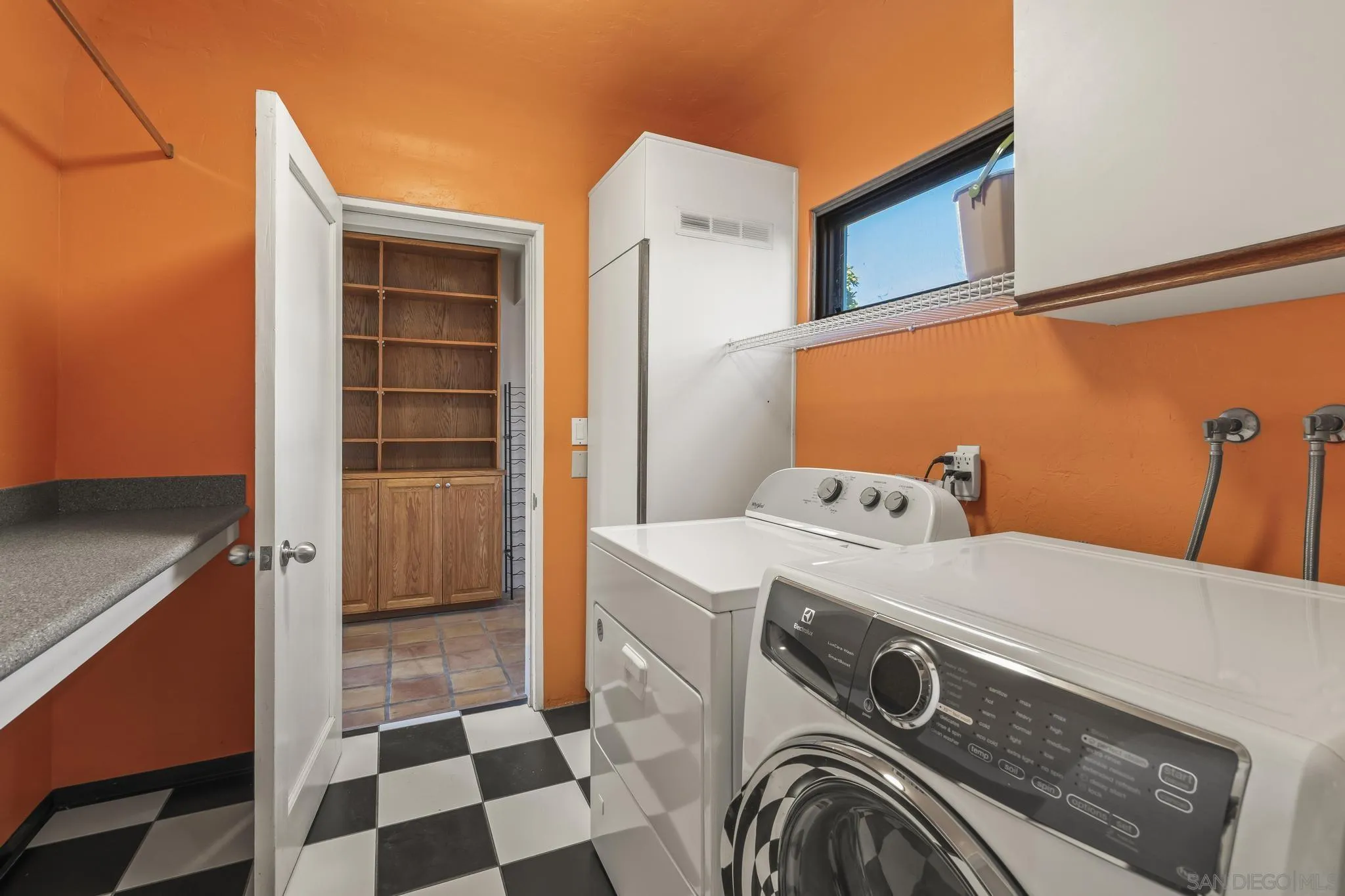 https://cdn.realtyfeed.com/cdn/127/260022693/1de96fd264c8b5ca5f432b285326463f.webp