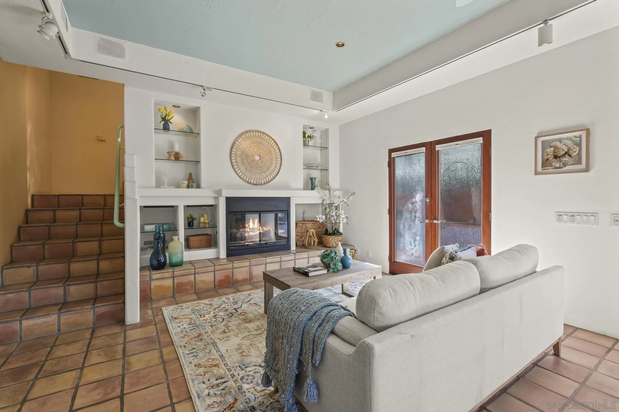 https://cdn.realtyfeed.com/cdn/127/260022693/28effcdb0c47c1c0f78a82c6743f0a7d.webp