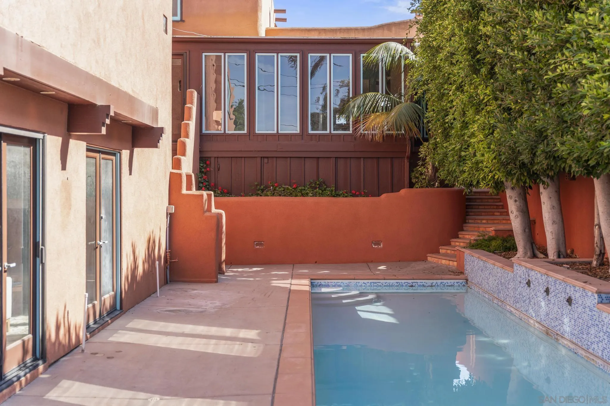 https://cdn.realtyfeed.com/cdn/127/260022693/3d7cad1d14bc542f685e6a514e05dfc3.webp