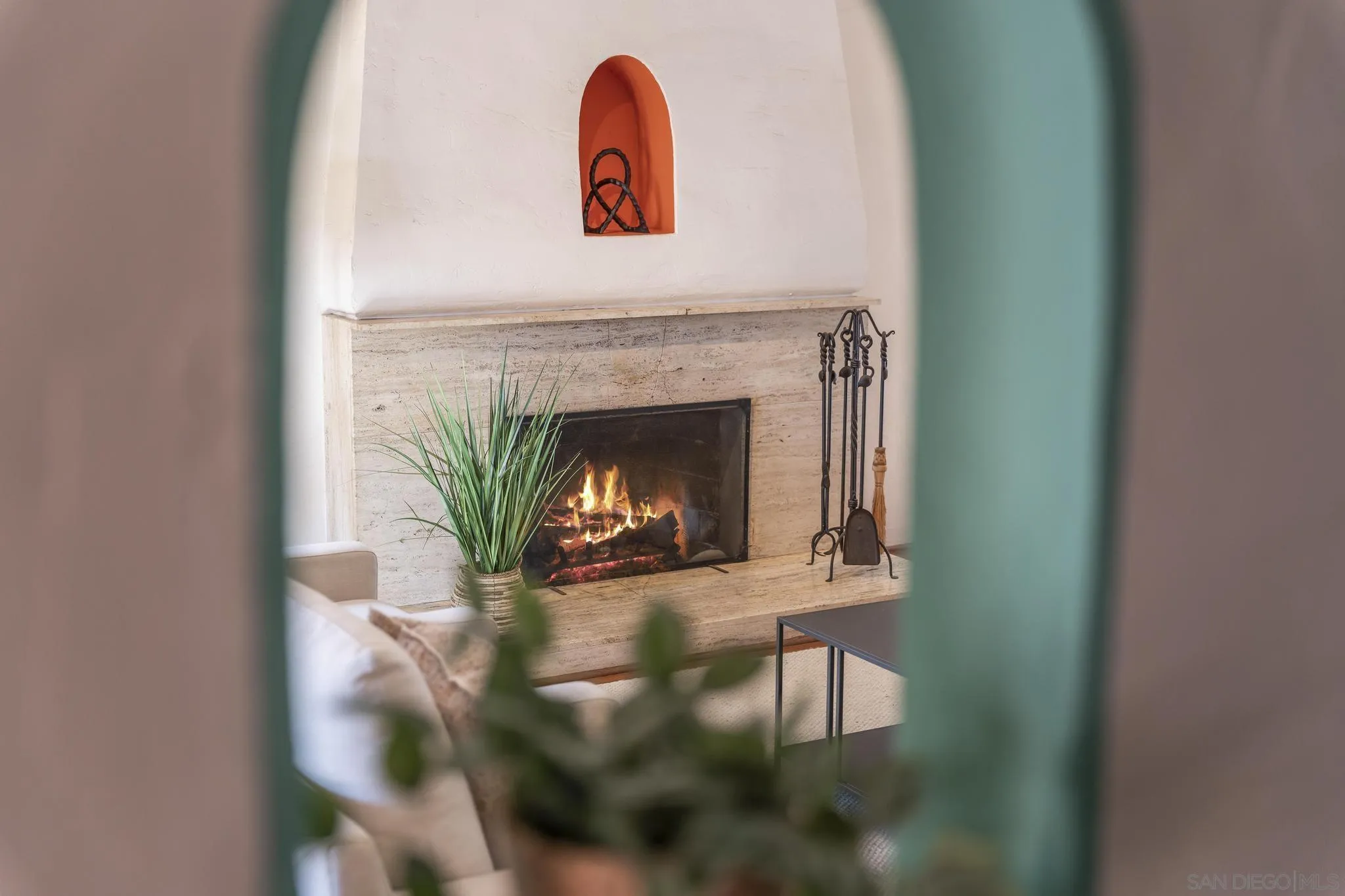 https://cdn.realtyfeed.com/cdn/127/260022693/5d1b2a71c12475e73f40be6b2e8e7d8f.webp