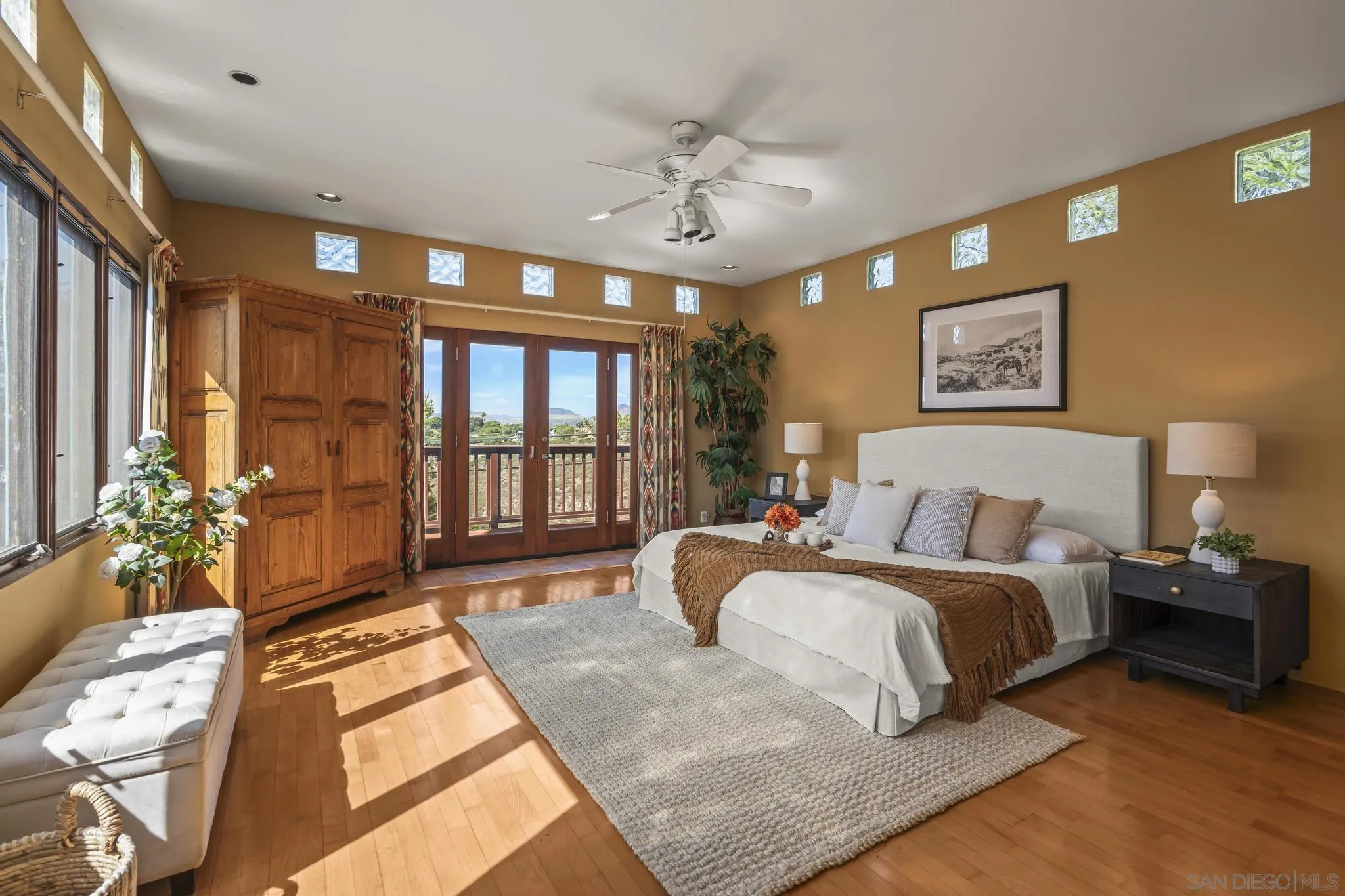 https://cdn.realtyfeed.com/cdn/127/260022693/83ec6a792b1a151e3ab1ac9d40b77b5a.webp
