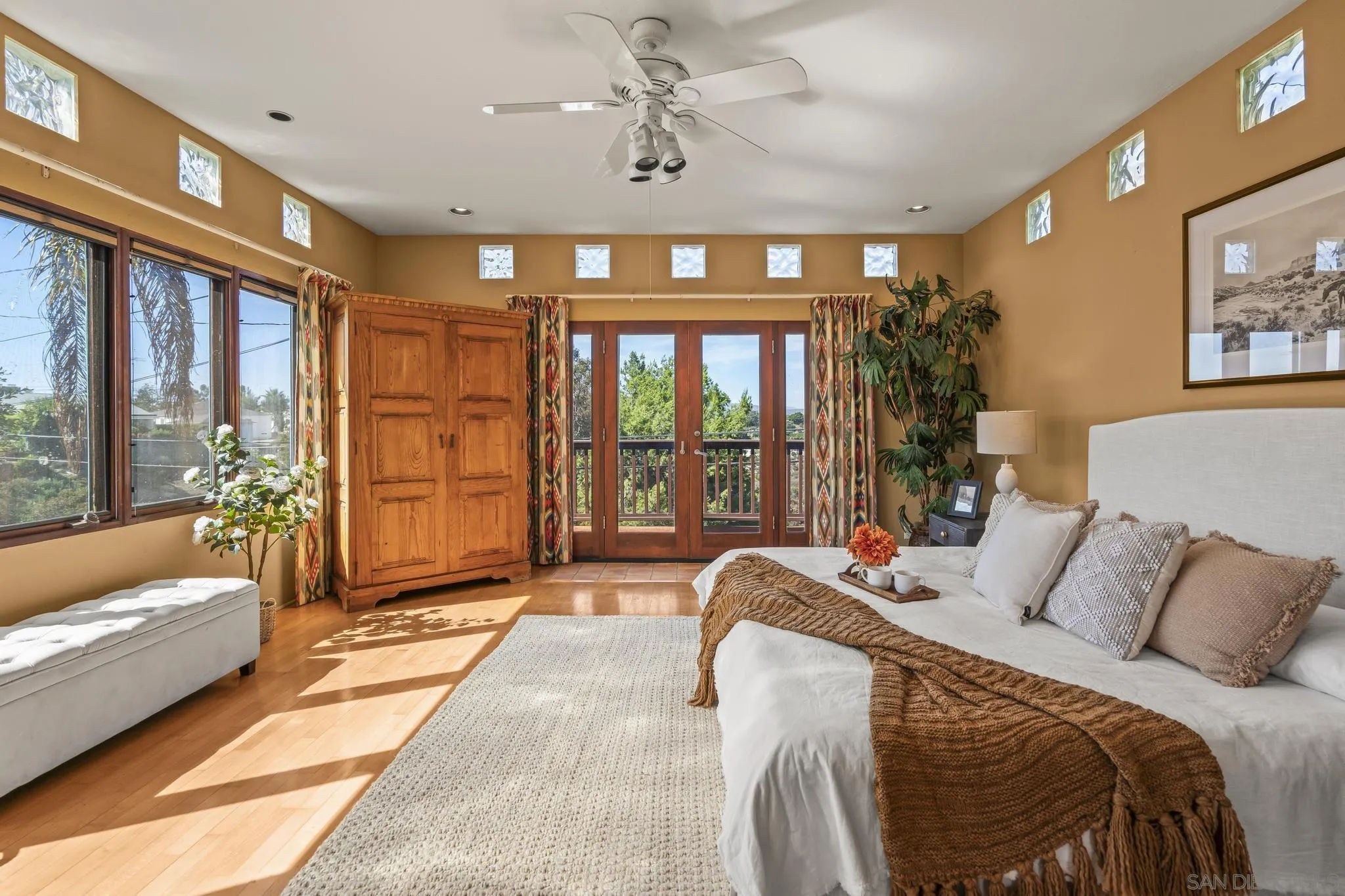 https://cdn.realtyfeed.com/cdn/127/260022693/ad27e1e8fe3ba99ac009e11e68ba58ee.webp