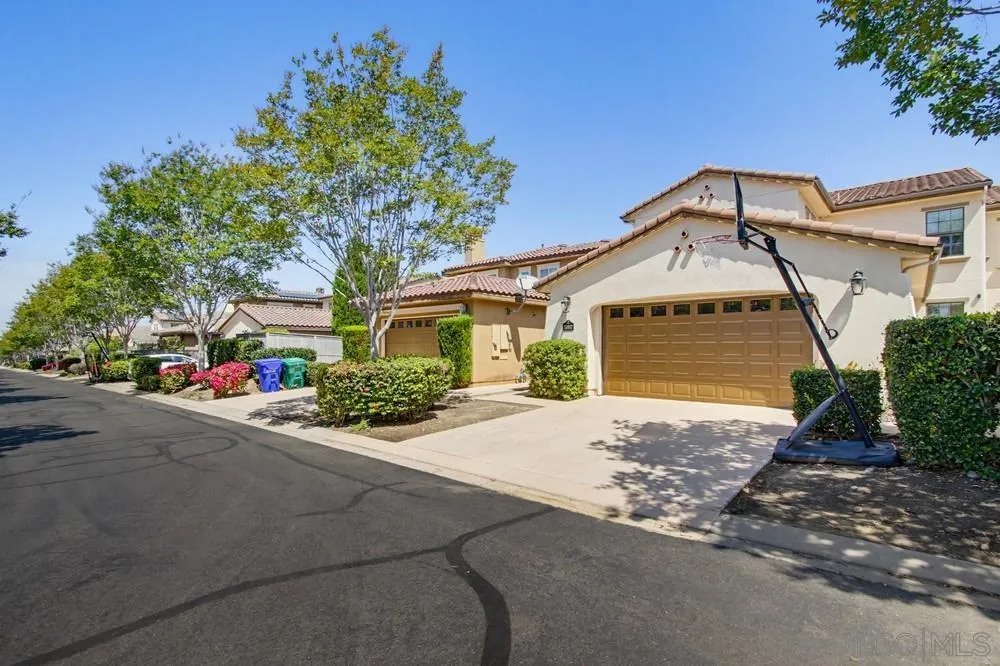 https://cdn.realtyfeed.com/cdn/127/260022699/7aa863293ab82dcb72566609fdcd65f6.webp