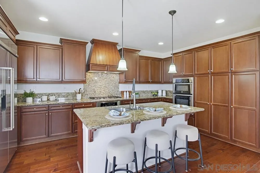 https://cdn.realtyfeed.com/cdn/127/260022699/b0dec816ec597b4904bbd492ddd31bcf.webp
