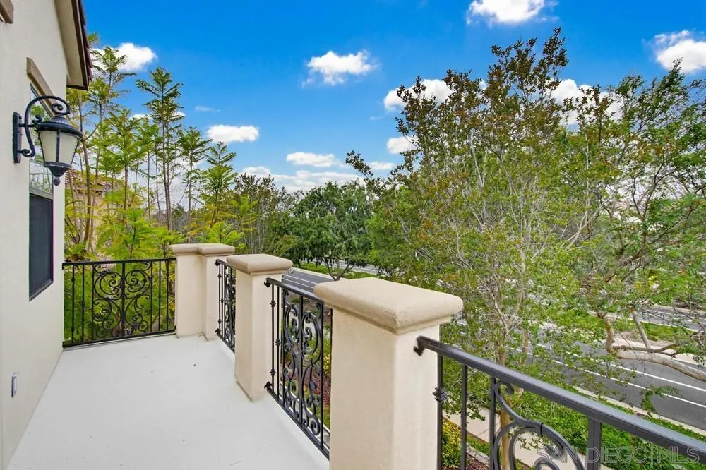 https://cdn.realtyfeed.com/cdn/127/260022699/d9f6252b3eb11e1ab9f995e24b0f6e33.webp