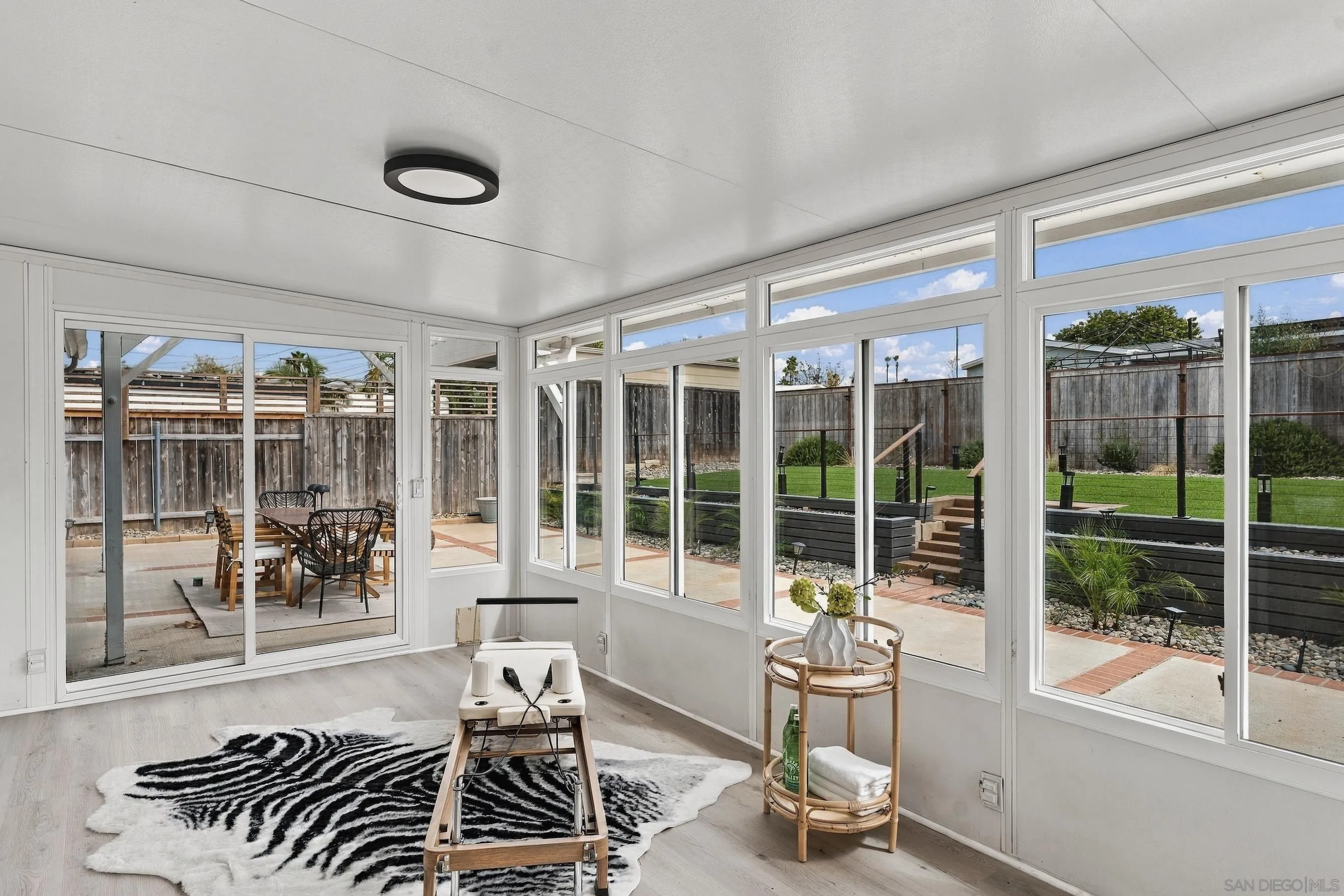 https://cdn.realtyfeed.com/cdn/127/260022700/f1a6ee7e745121a664f2a02af67257cd.webp