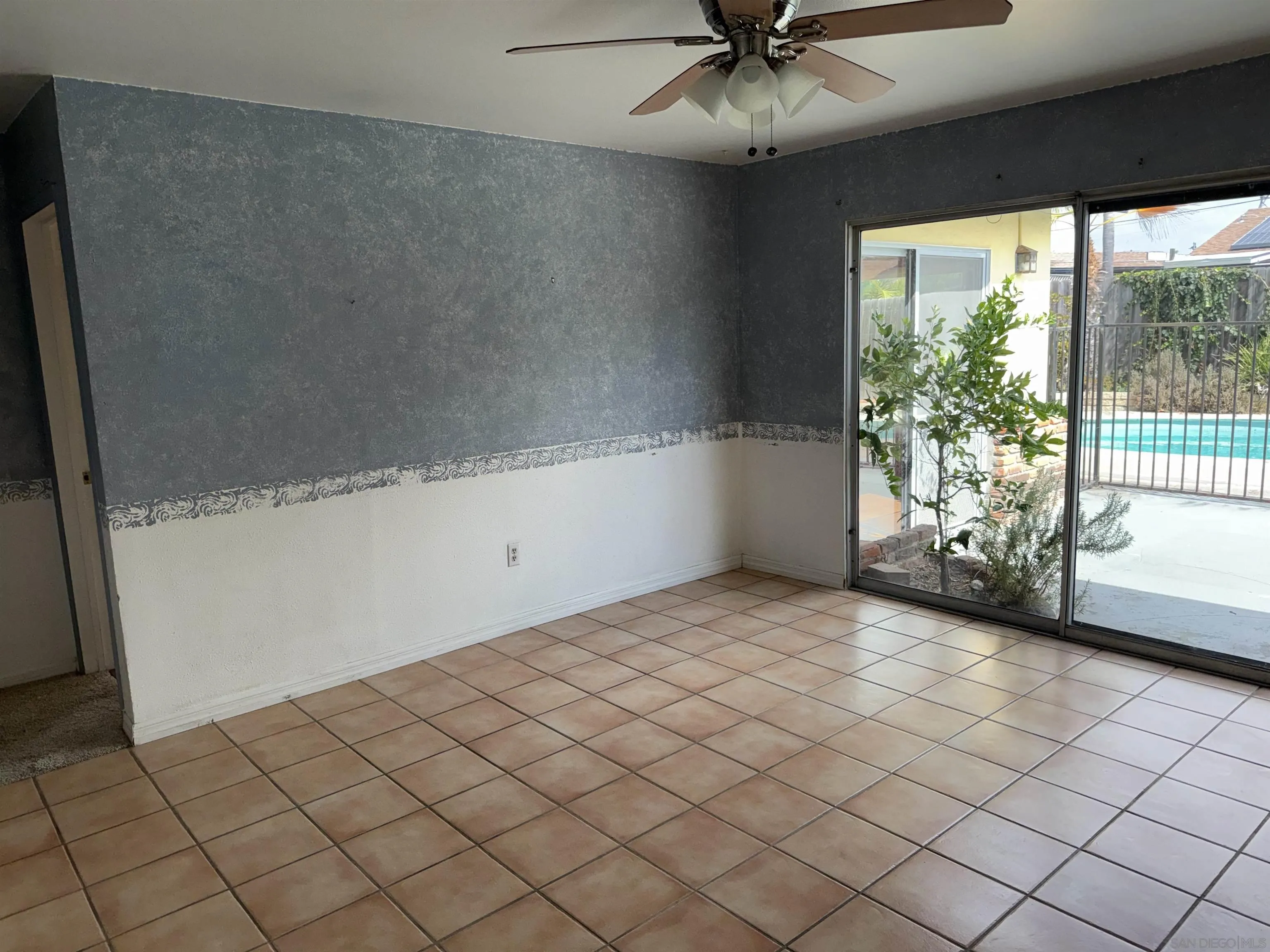 https://cdn.realtyfeed.com/cdn/127/260022701/b57d6ebcd0baac17390ecfc967b09e2c.webp