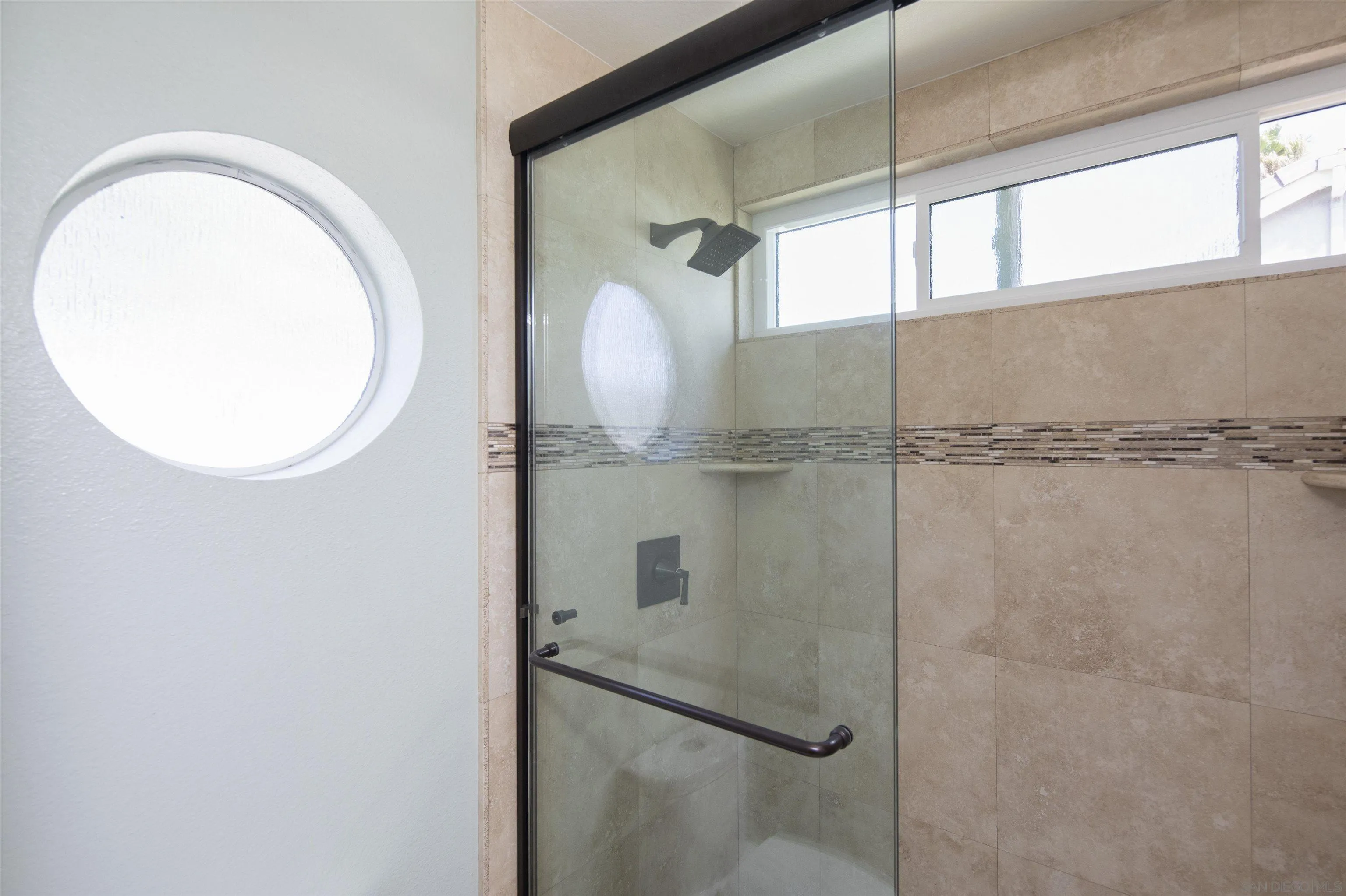 https://cdn.realtyfeed.com/cdn/127/260022704/0fbbffc0fce8896b1a05b557ff344612.webp
