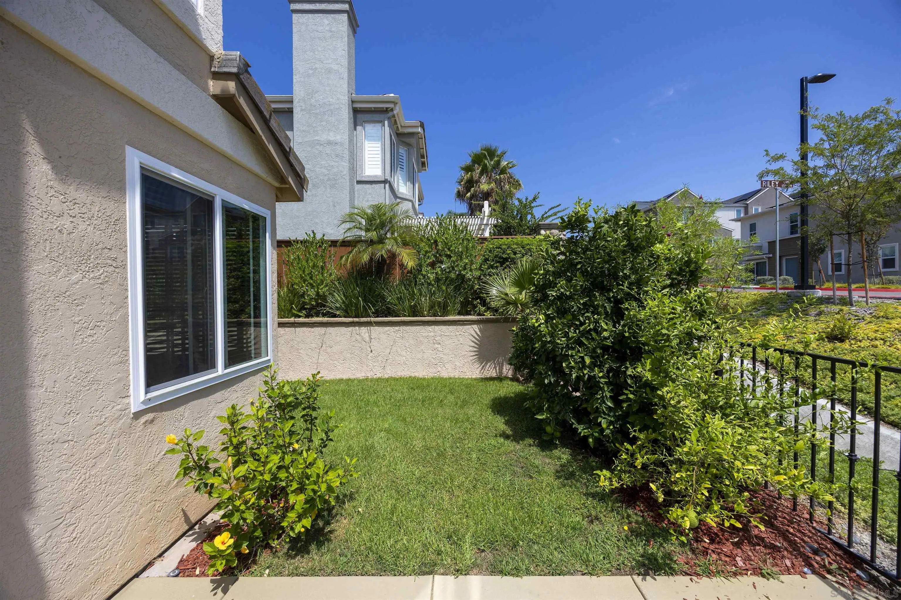 https://cdn.realtyfeed.com/cdn/127/260022704/153da3968f7b3803f93a25be760b7259.webp