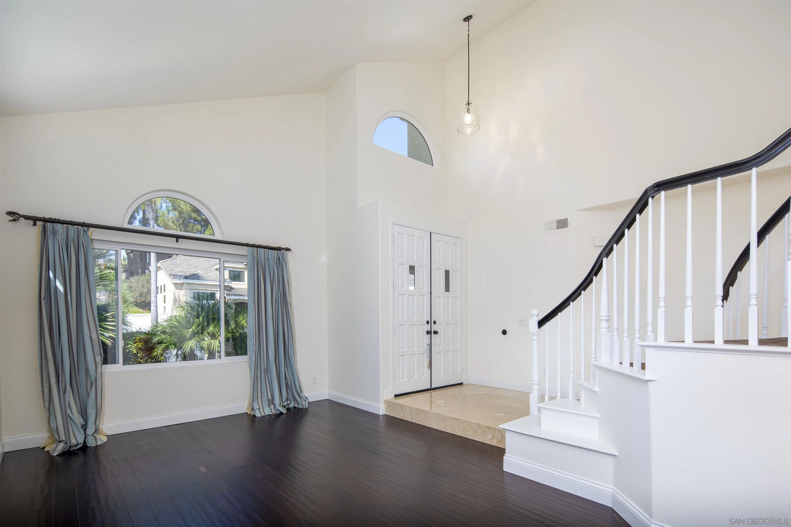 https://cdn.realtyfeed.com/cdn/127/260022704/53cda96d6b1ab1151c1328f5424987ca.webp