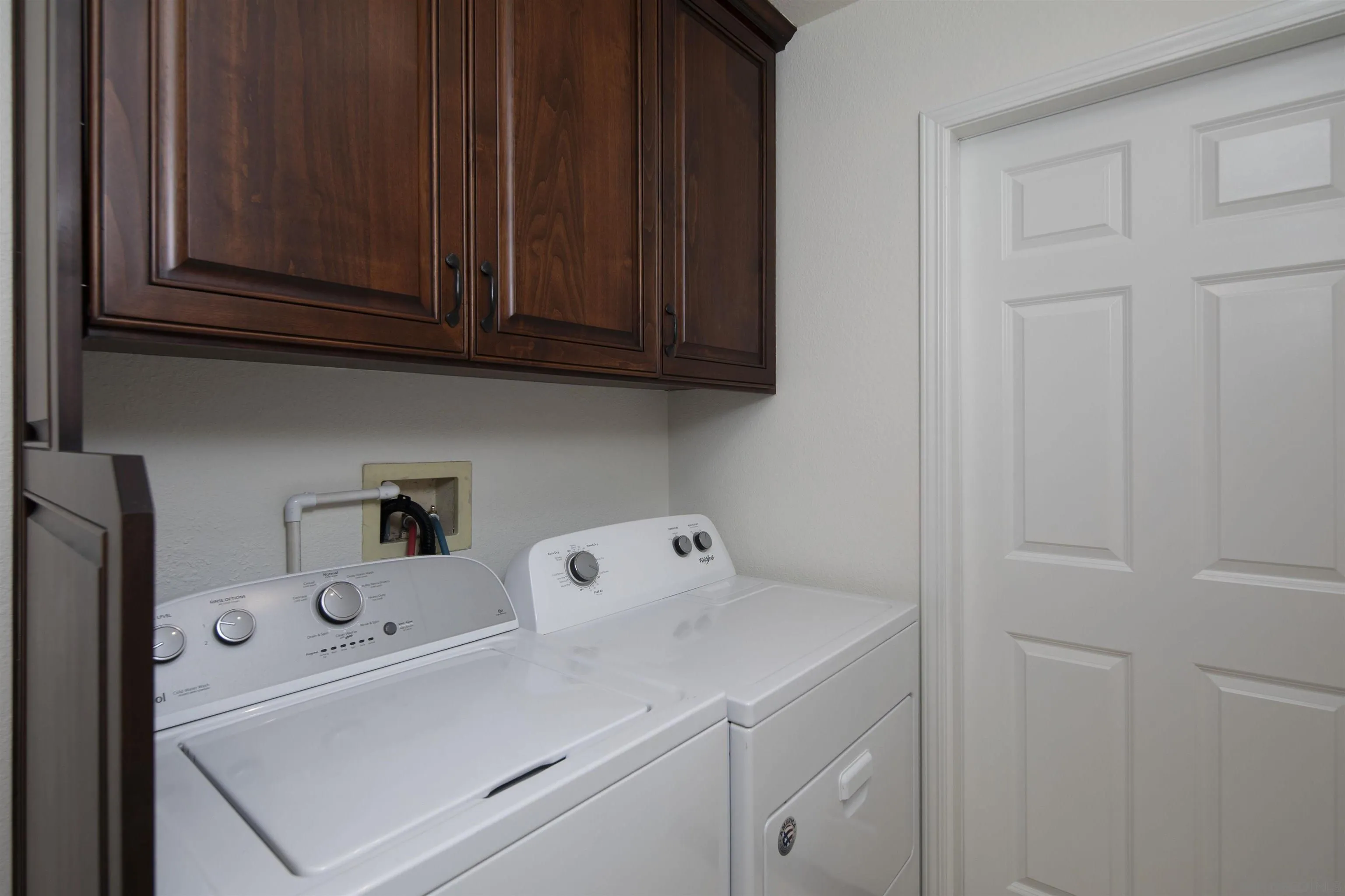 https://cdn.realtyfeed.com/cdn/127/260022704/7b3857e3d024dfaa2177b36841a329a7.webp