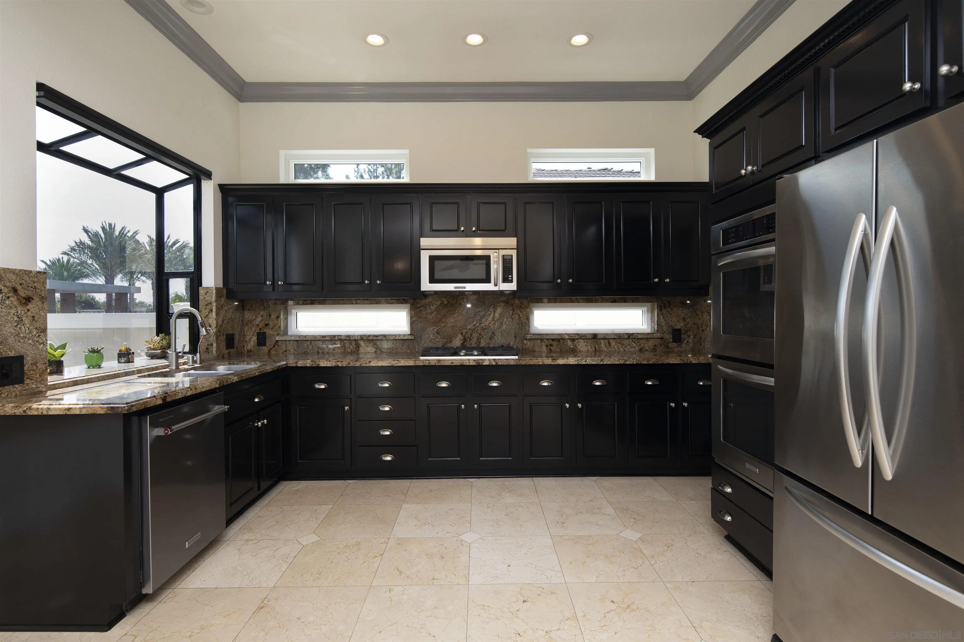 https://cdn.realtyfeed.com/cdn/127/260022704/df58e34420e10cfb139d99b5afe13661.webp
