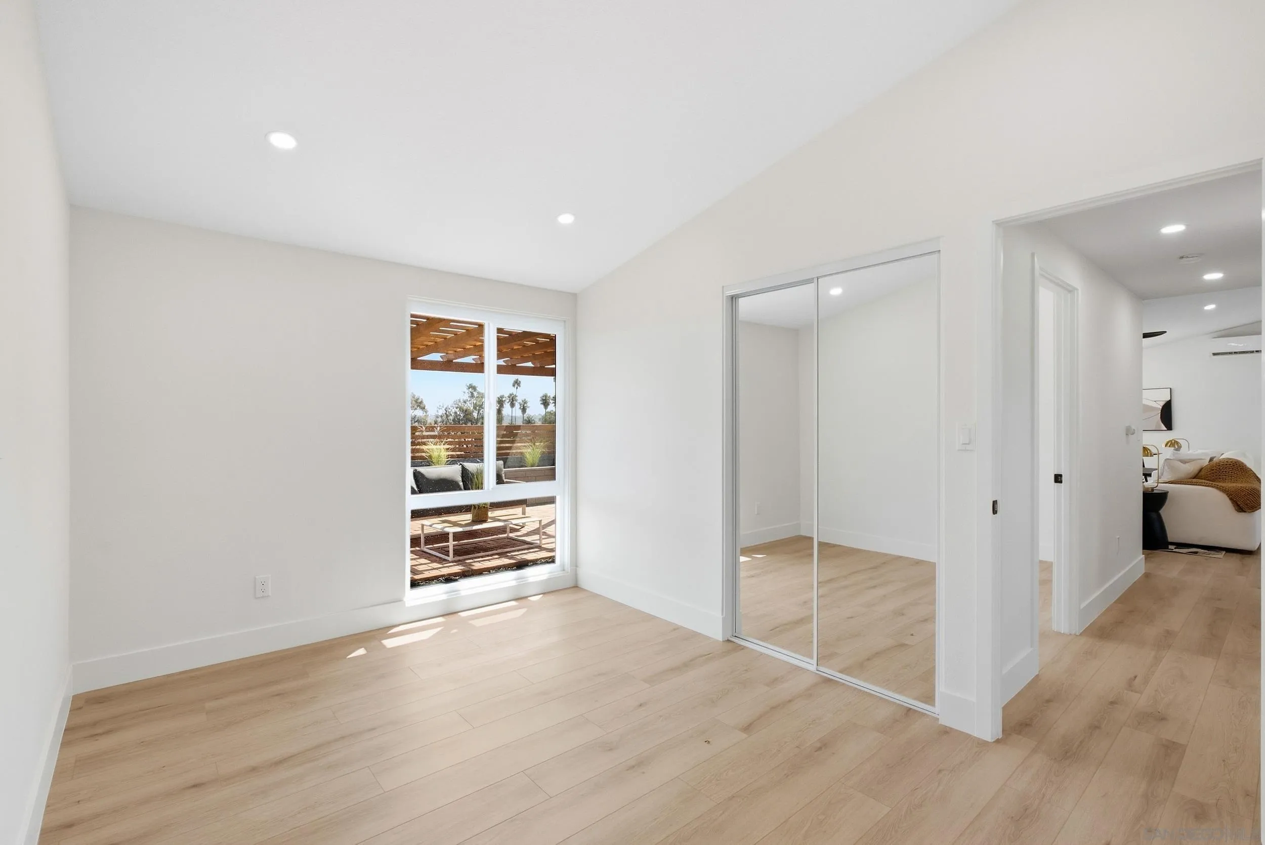https://cdn.realtyfeed.com/cdn/127/260022707/e62592af6e4b6b322112be864cc53fc6.webp