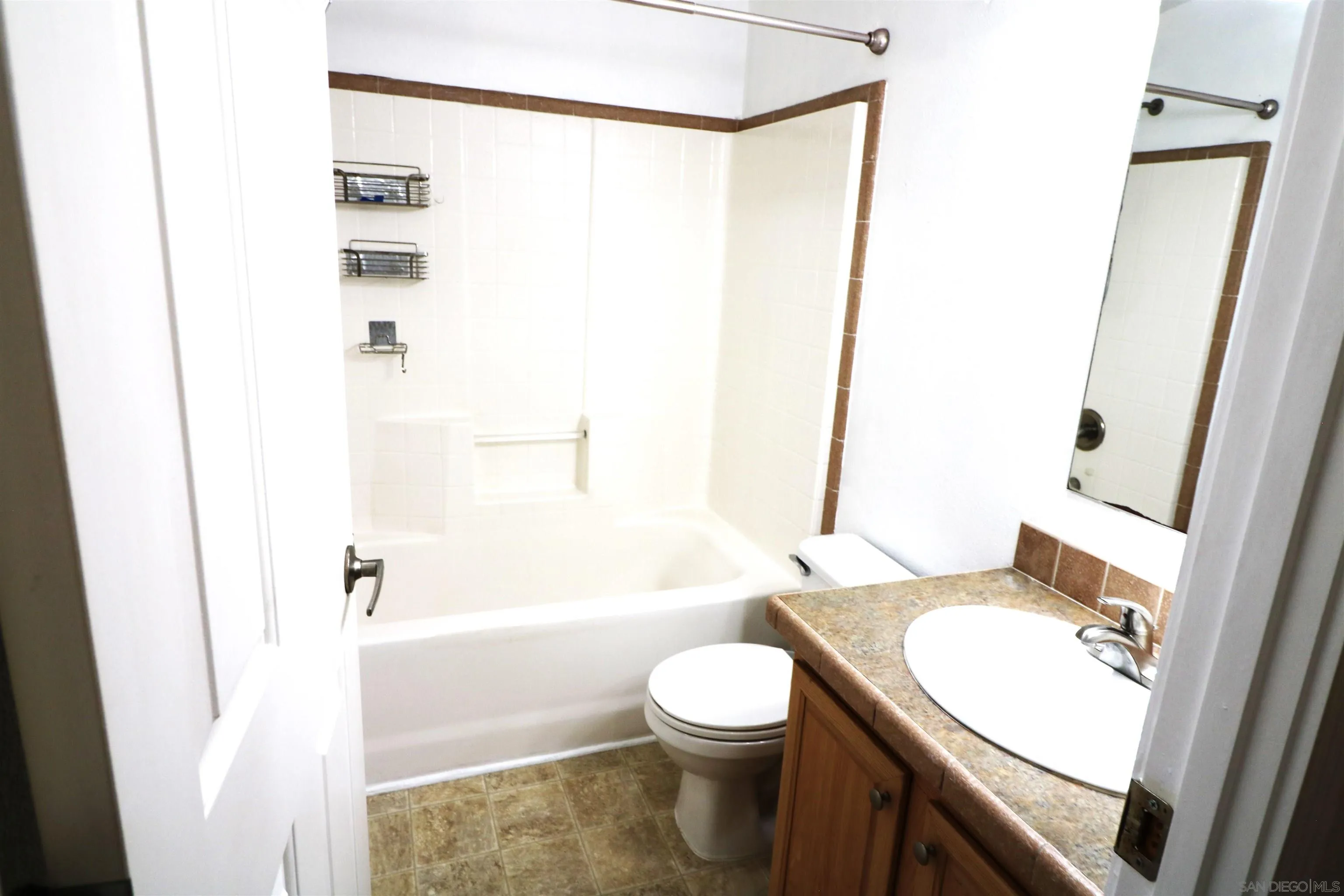 https://cdn.realtyfeed.com/cdn/127/260022710/5b180e3868865942ba3ab4f401def848.webp