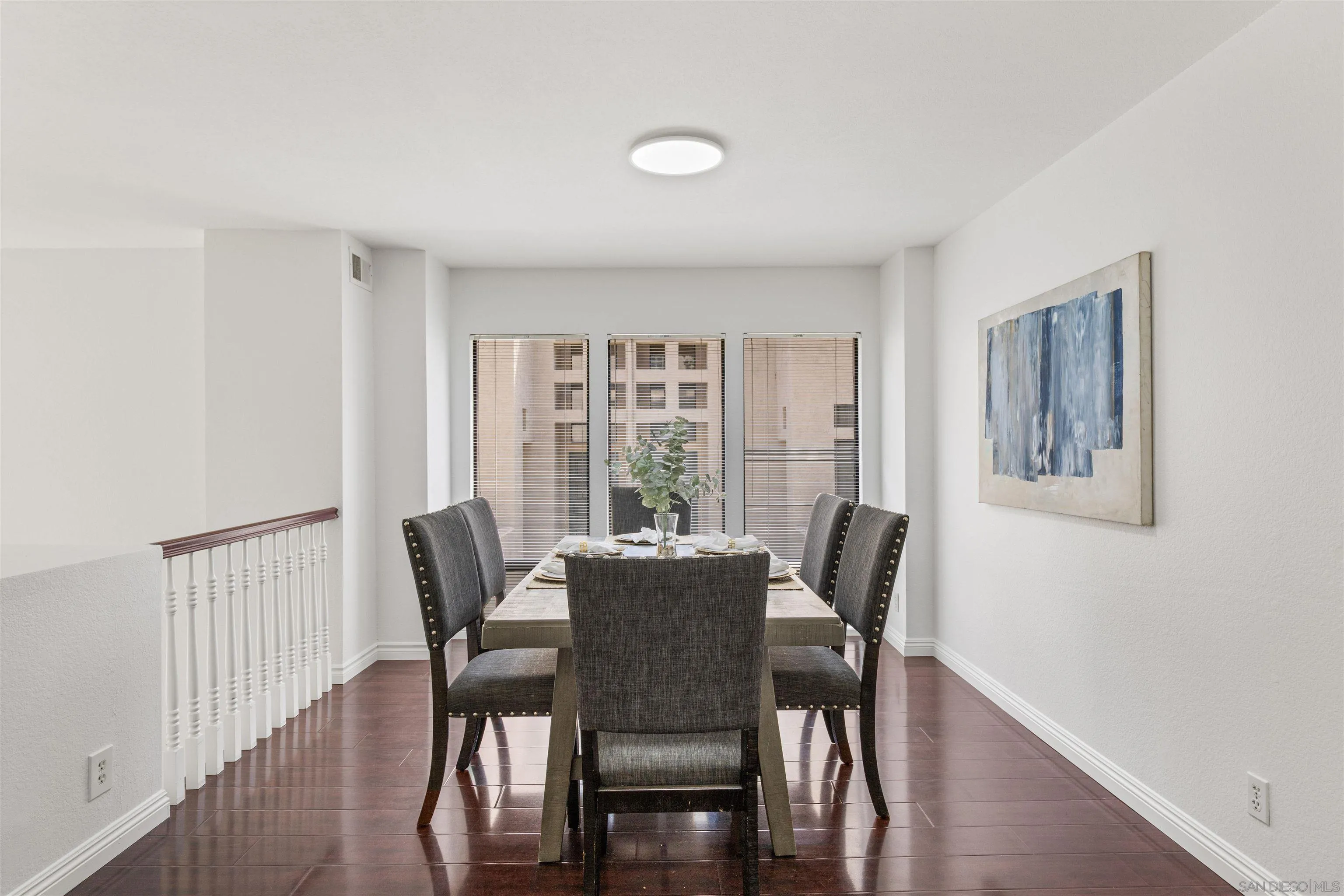 https://cdn.realtyfeed.com/cdn/127/260022713/80a7af84b5784fbac1db493cf6b7dce9.webp