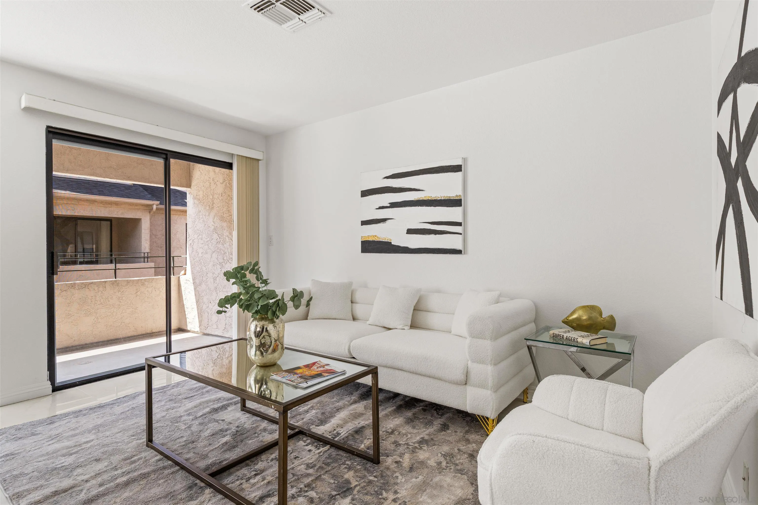 https://cdn.realtyfeed.com/cdn/127/260022713/9f63097c6ce52b2323f37a842e756c98.webp