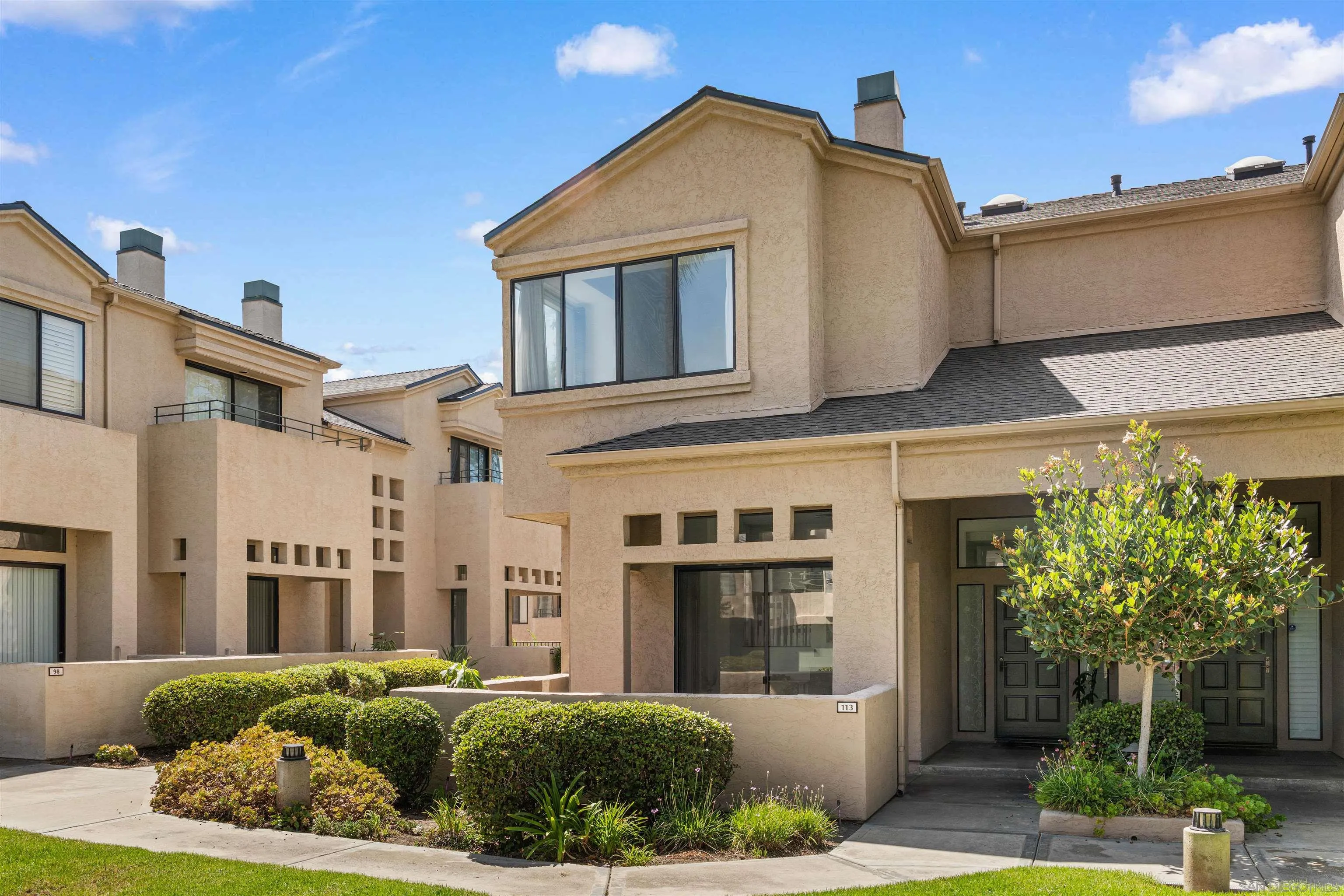 https://cdn.realtyfeed.com/cdn/127/260022713/e927fc89212b970856b87a6457c8f75c.webp
