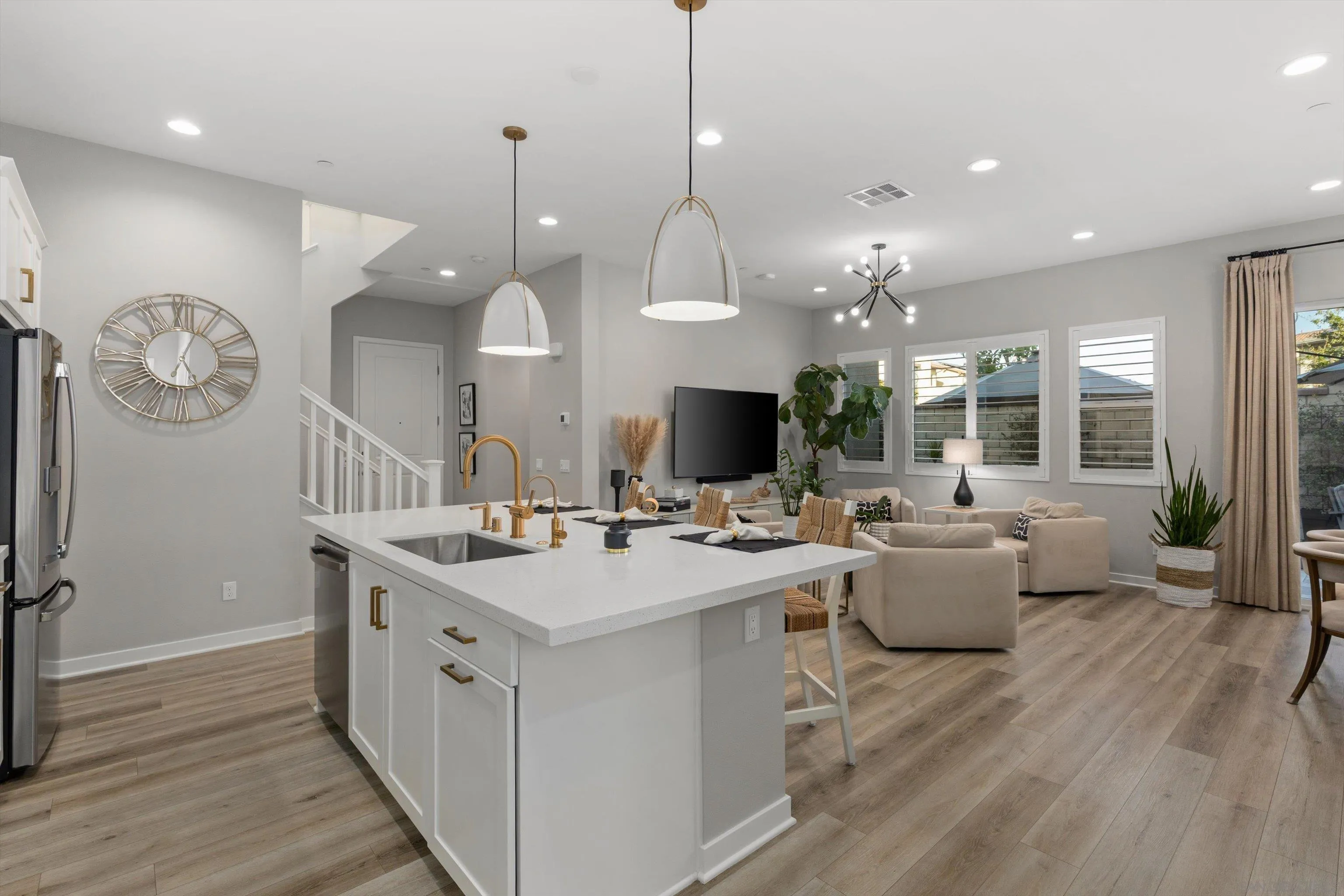 https://cdn.realtyfeed.com/cdn/127/260022715/4140de15d37e227c976929ab3fbc1258.webp