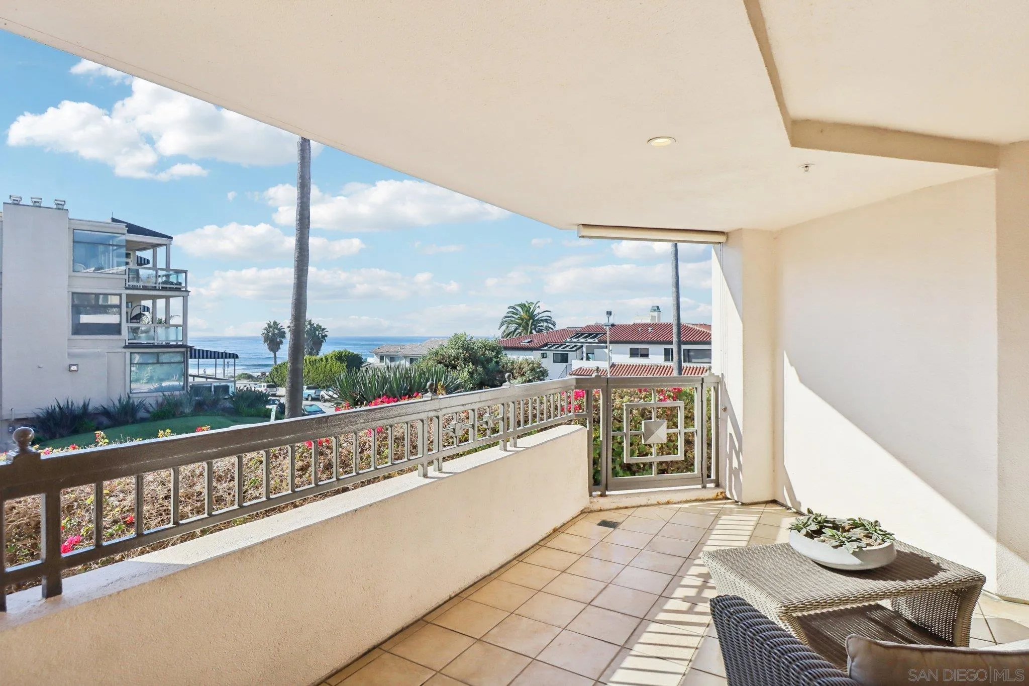 https://cdn.realtyfeed.com/cdn/127/260022719/227239a2cad4cd8bbf3a870a65260b82.webp