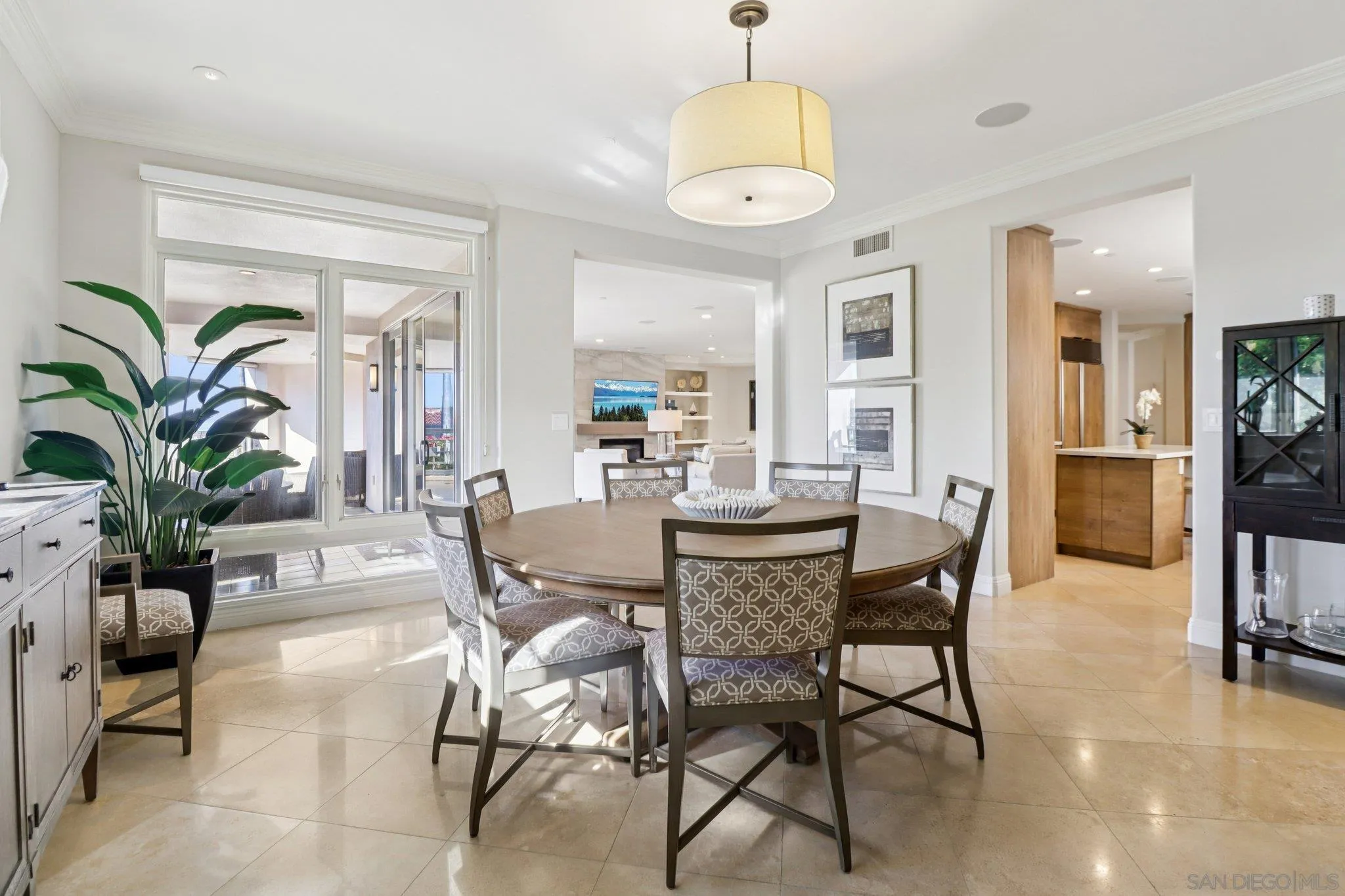 https://cdn.realtyfeed.com/cdn/127/260022719/97c9556837a7befe91b14aaee6d40304.webp