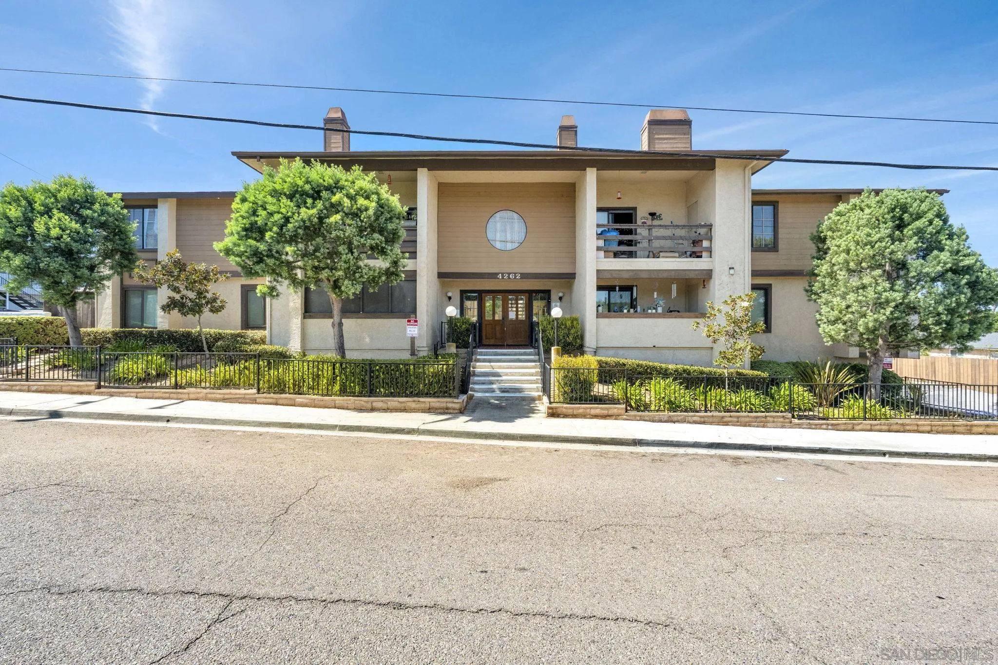 https://cdn.realtyfeed.com/cdn/127/260022724/29dbec7d729962f230fa607d3aaeef9e.webp
