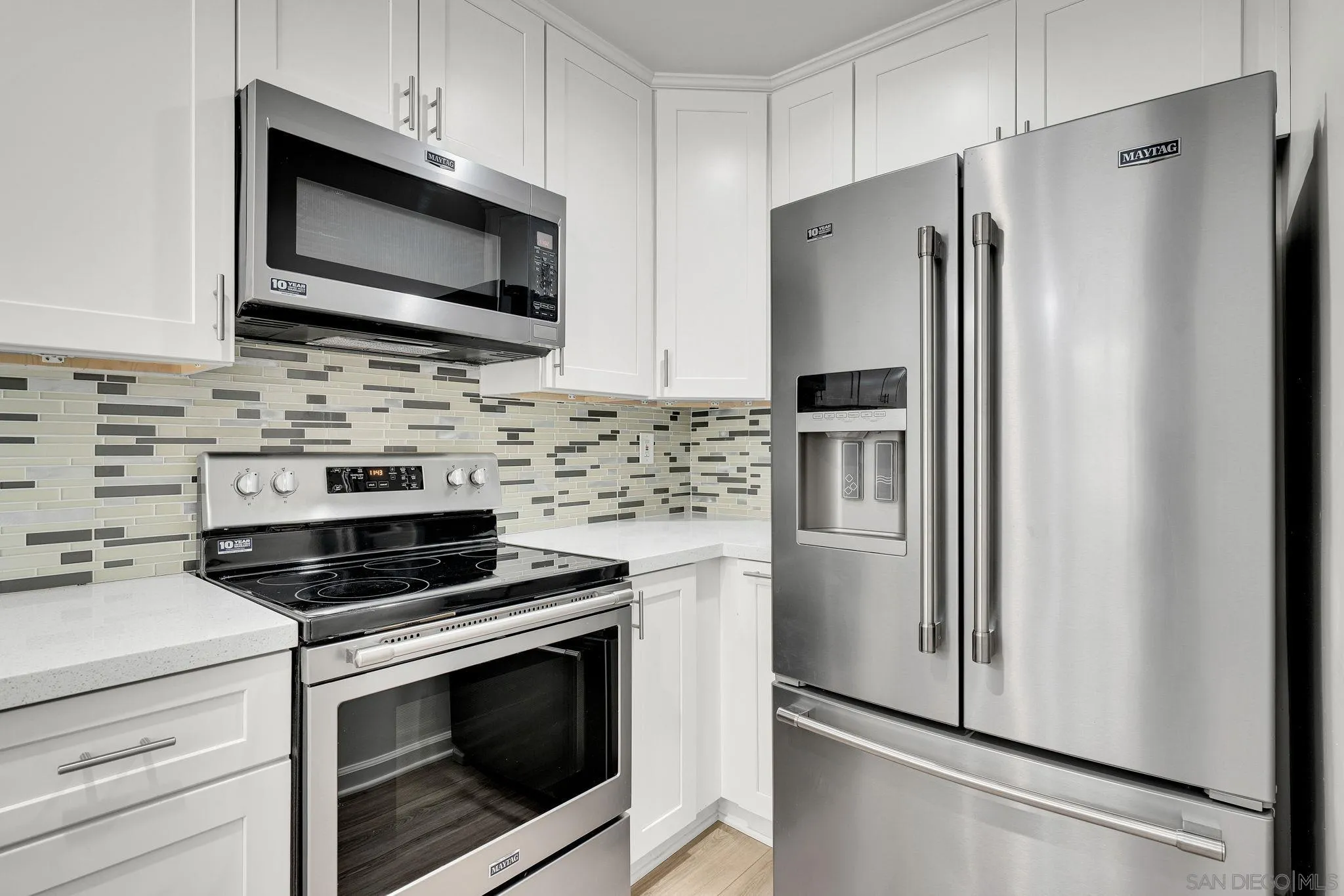 https://cdn.realtyfeed.com/cdn/127/260022724/be81611f74dbde20bdbcb395c5b27870.webp