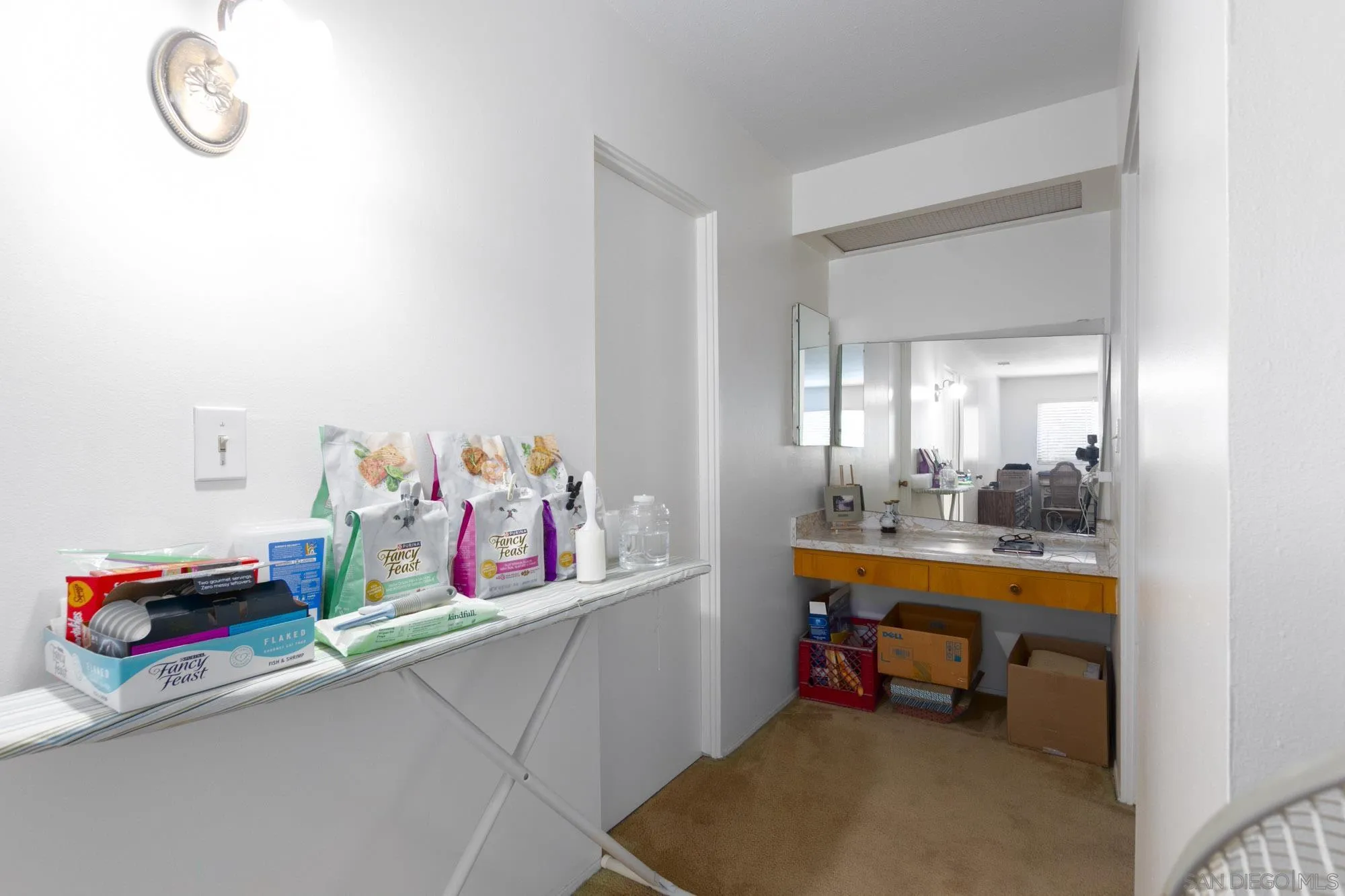 https://cdn.realtyfeed.com/cdn/127/260022725/5e951309d2250230aa454d36245bf81e.webp