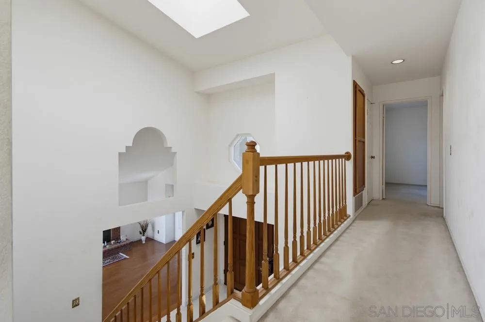 https://cdn.realtyfeed.com/cdn/127/260022729/21c9216724bb32e46088df37ec0448cf.webp