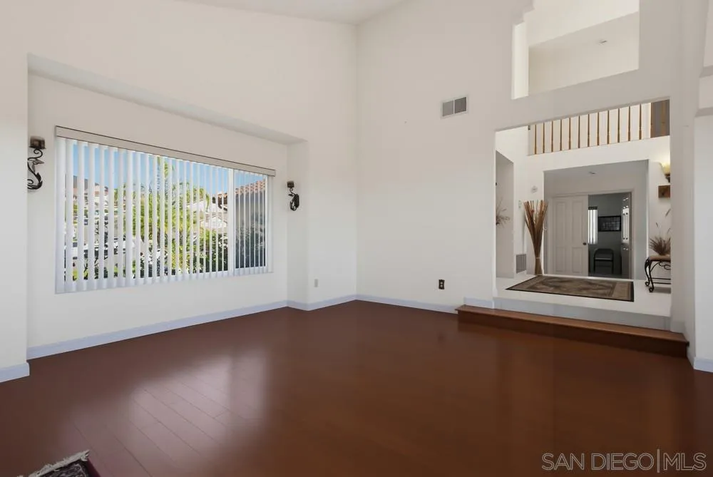 https://cdn.realtyfeed.com/cdn/127/260022729/28e26a45d9b9fa2bf8eaa927c2900664.webp