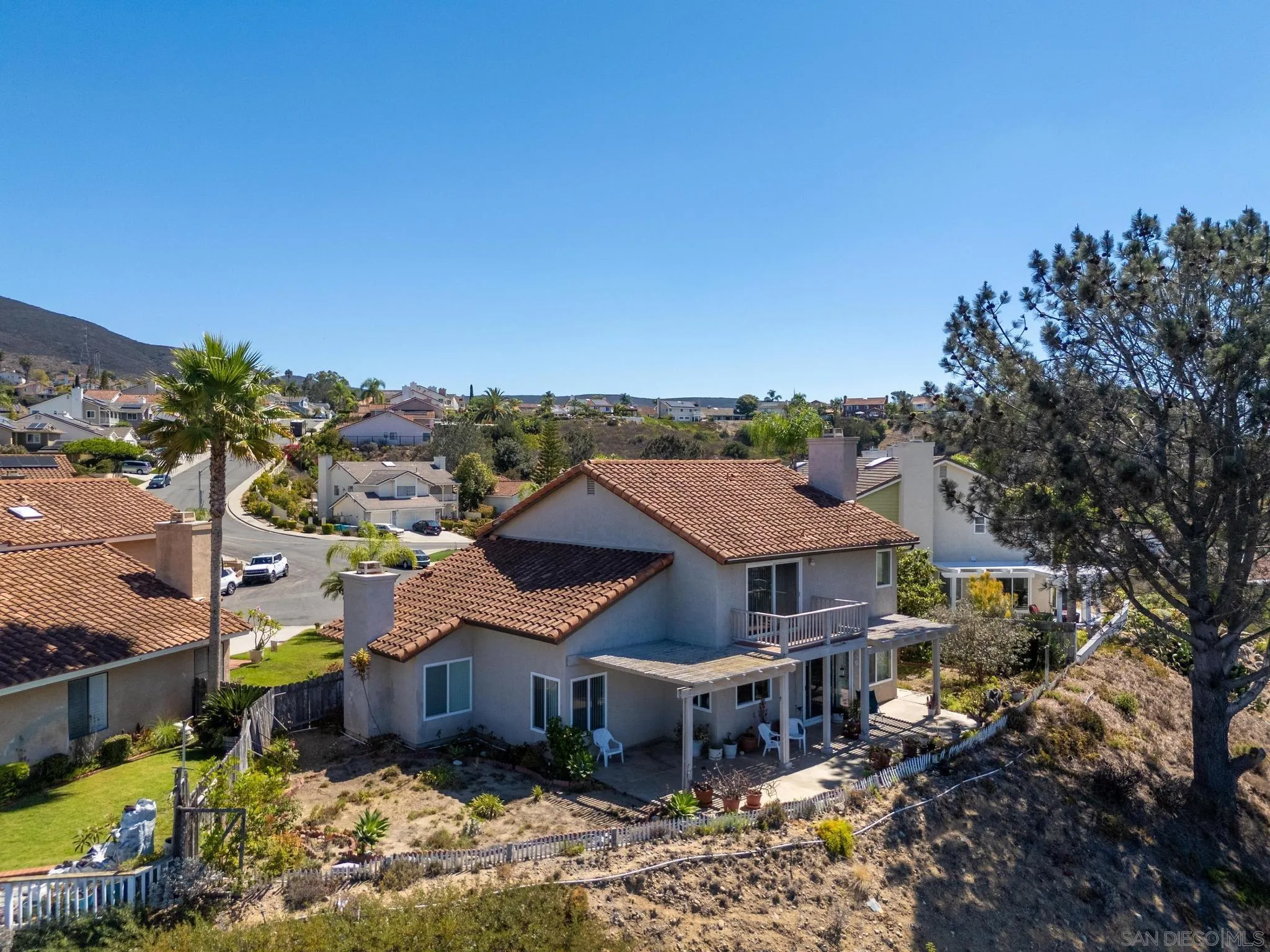 https://cdn.realtyfeed.com/cdn/127/260022729/c12fed3b936c02c37167417ebf5d877d.webp