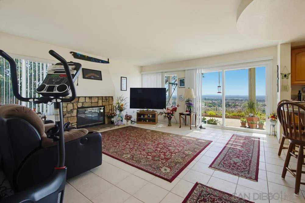 https://cdn.realtyfeed.com/cdn/127/260022729/c851a8a6b61f7986a1e190b7697f8dc6.webp