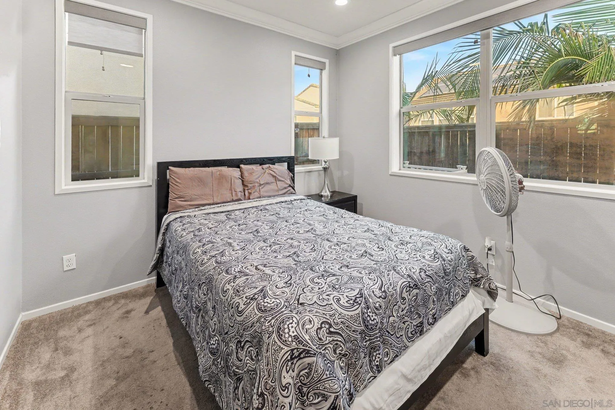 https://cdn.realtyfeed.com/cdn/127/260022736/48be2356a618cc32b91346d89a0eb858.webp