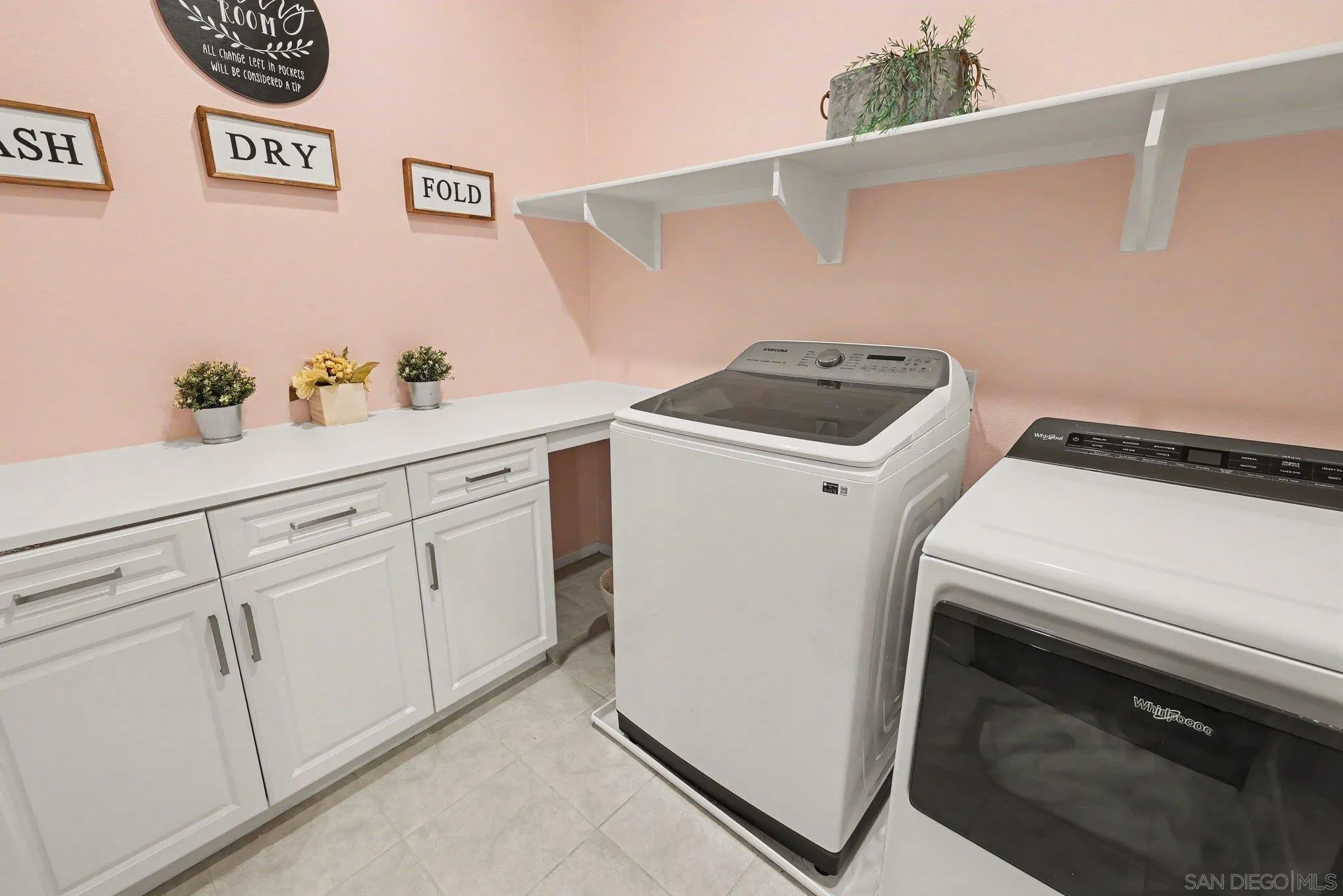 https://cdn.realtyfeed.com/cdn/127/260022736/5749f9648ccc3cc3ed93cbca6718c710.webp
