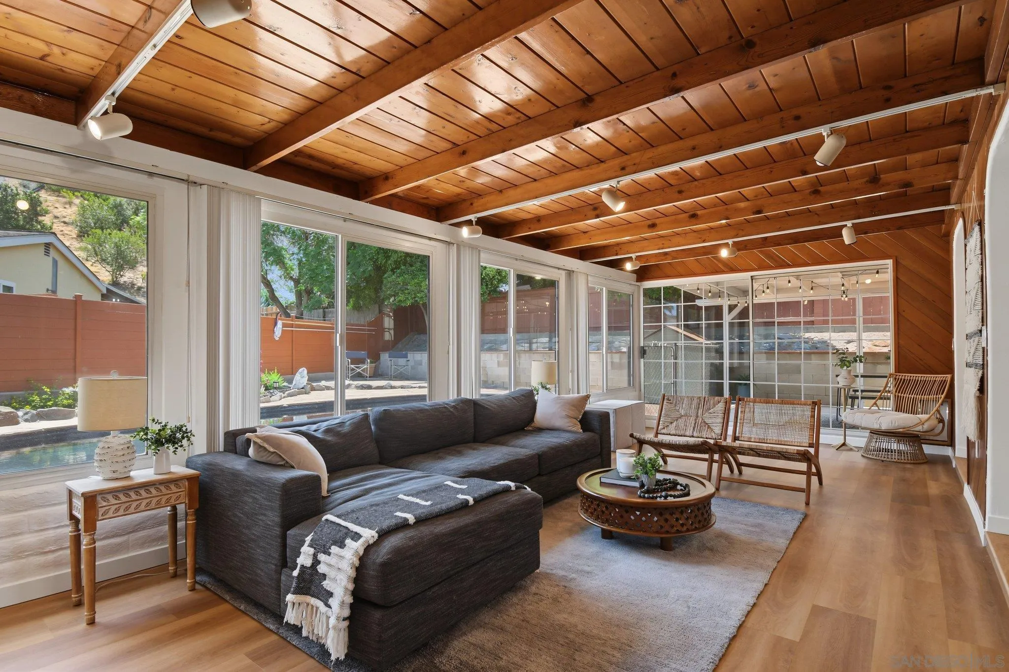 https://cdn.realtyfeed.com/cdn/127/260022742/1a9a476def22d2b3aab177ad05d1921b.webp