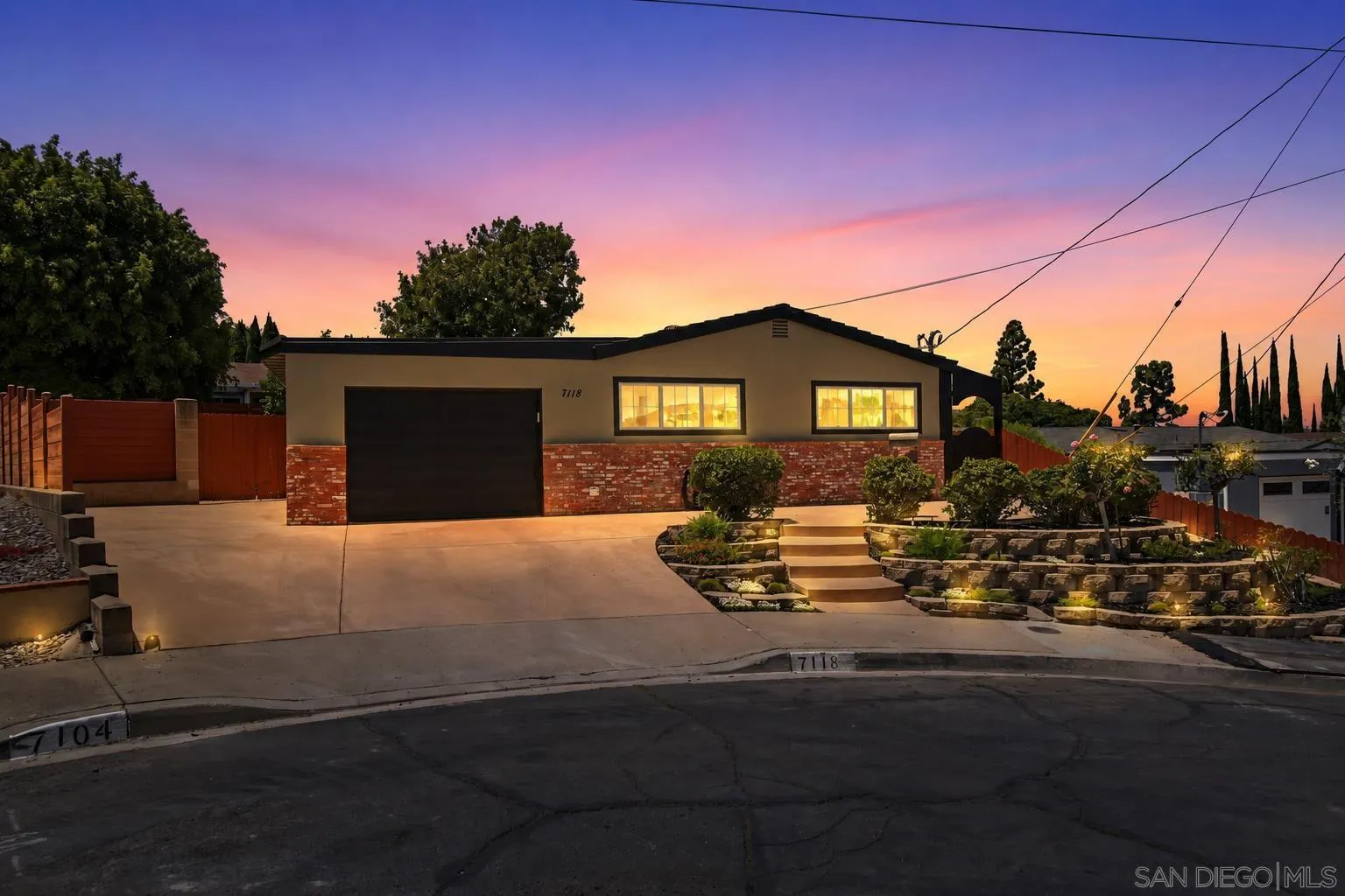 https://cdn.realtyfeed.com/cdn/127/260022742/45a75cb733c1c10982caa7fe9cf7cfae.webp