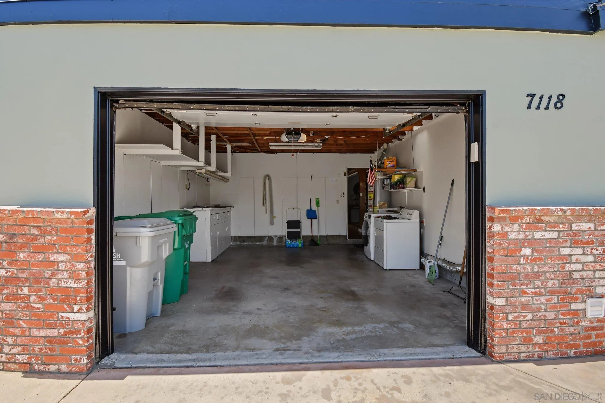 https://cdn.realtyfeed.com/cdn/127/260022742/75ef75977b219d060646ce3b24ab52c5.webp