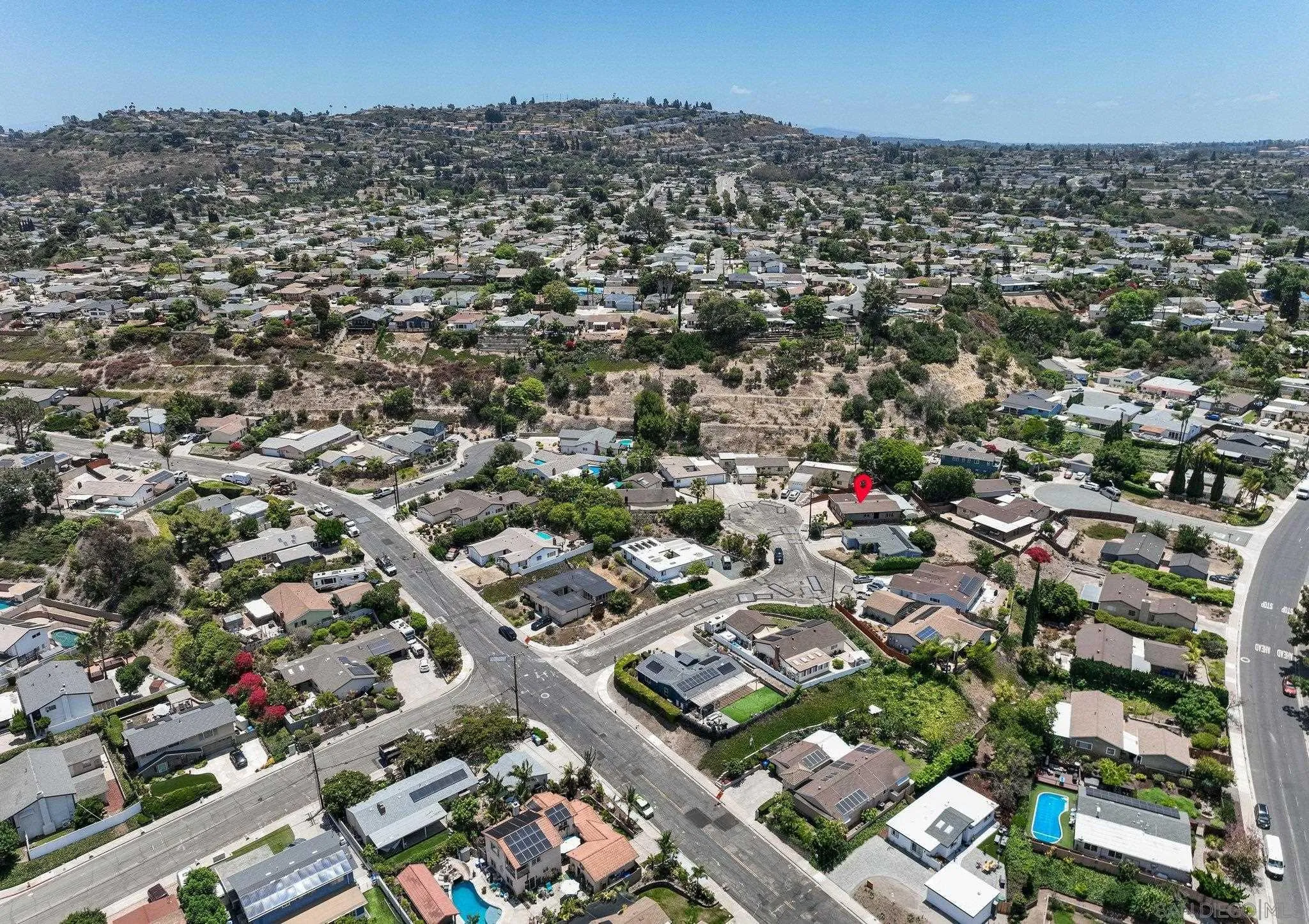 https://cdn.realtyfeed.com/cdn/127/260022742/820eb235dc89184b51570c422a5173d8.webp