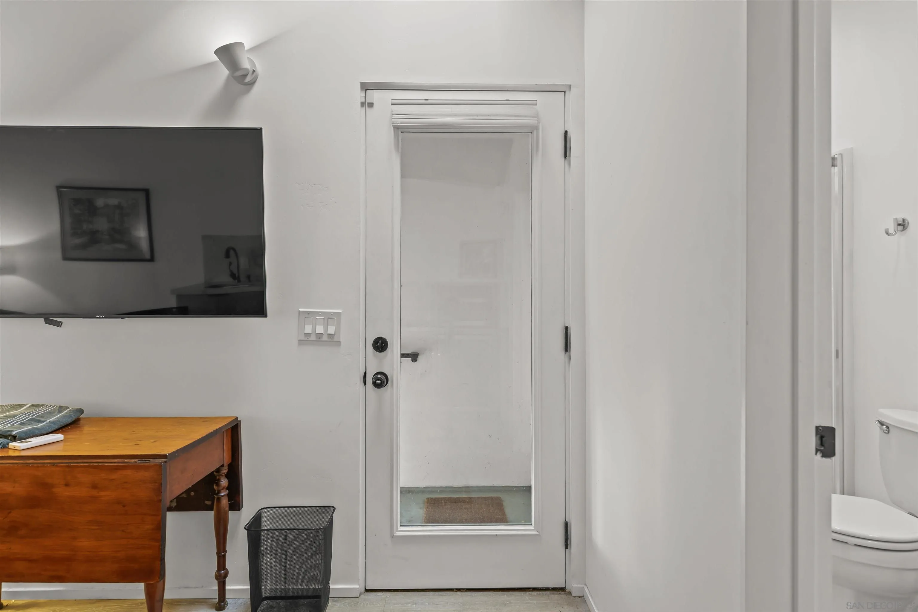 https://cdn.realtyfeed.com/cdn/127/260022744/2733a69de67809e81ffa97bae10ac58a.webp