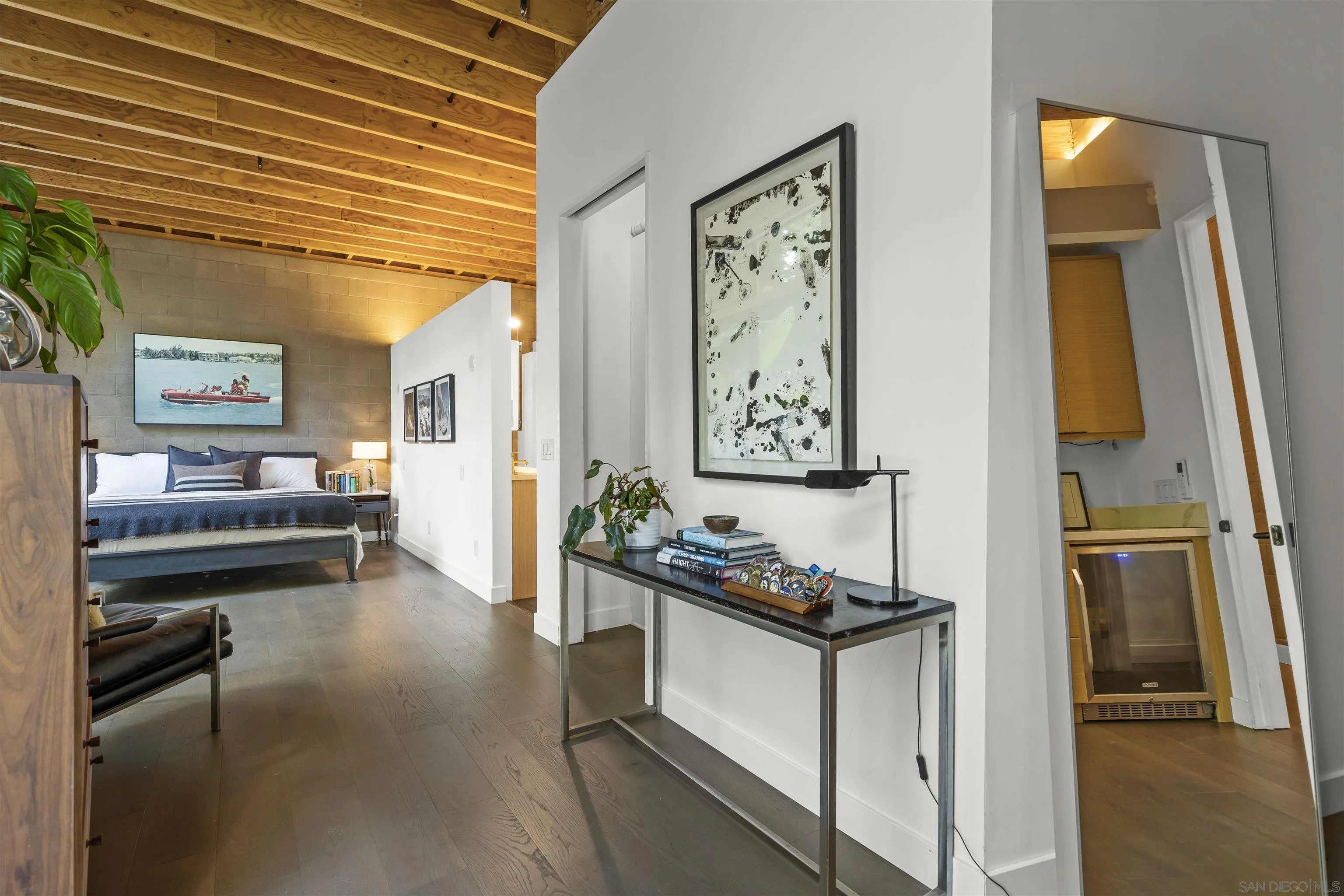 https://cdn.realtyfeed.com/cdn/127/260022744/2a8734ac8c432ecf6933ad19a2ad83aa.webp