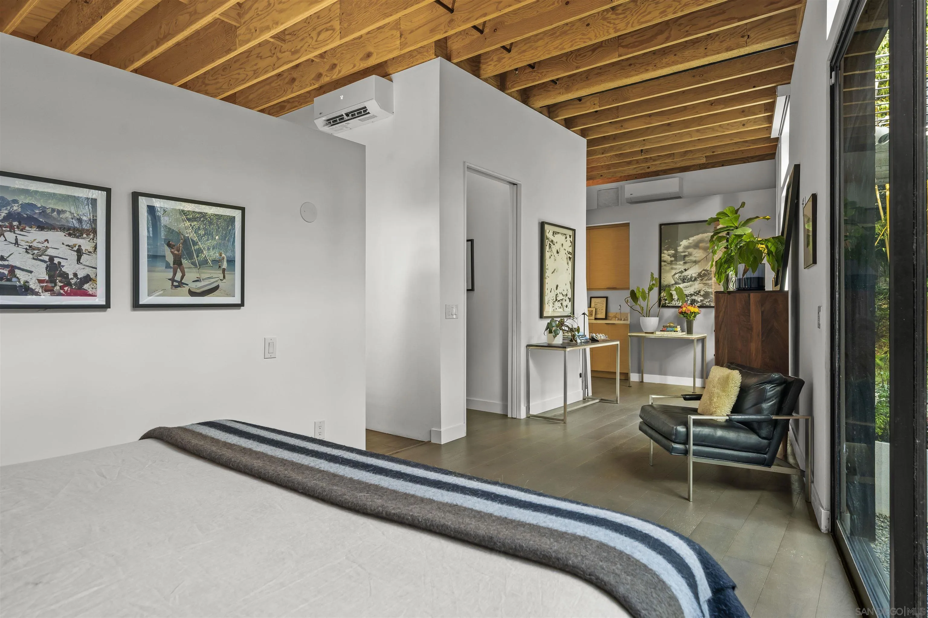 https://cdn.realtyfeed.com/cdn/127/260022744/2d369ad0a43b00e9fcc781a6d2ade186.webp